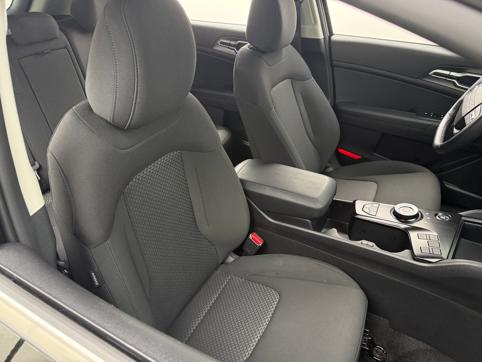 Thumbnail: 2026 Kia Sportage - 2