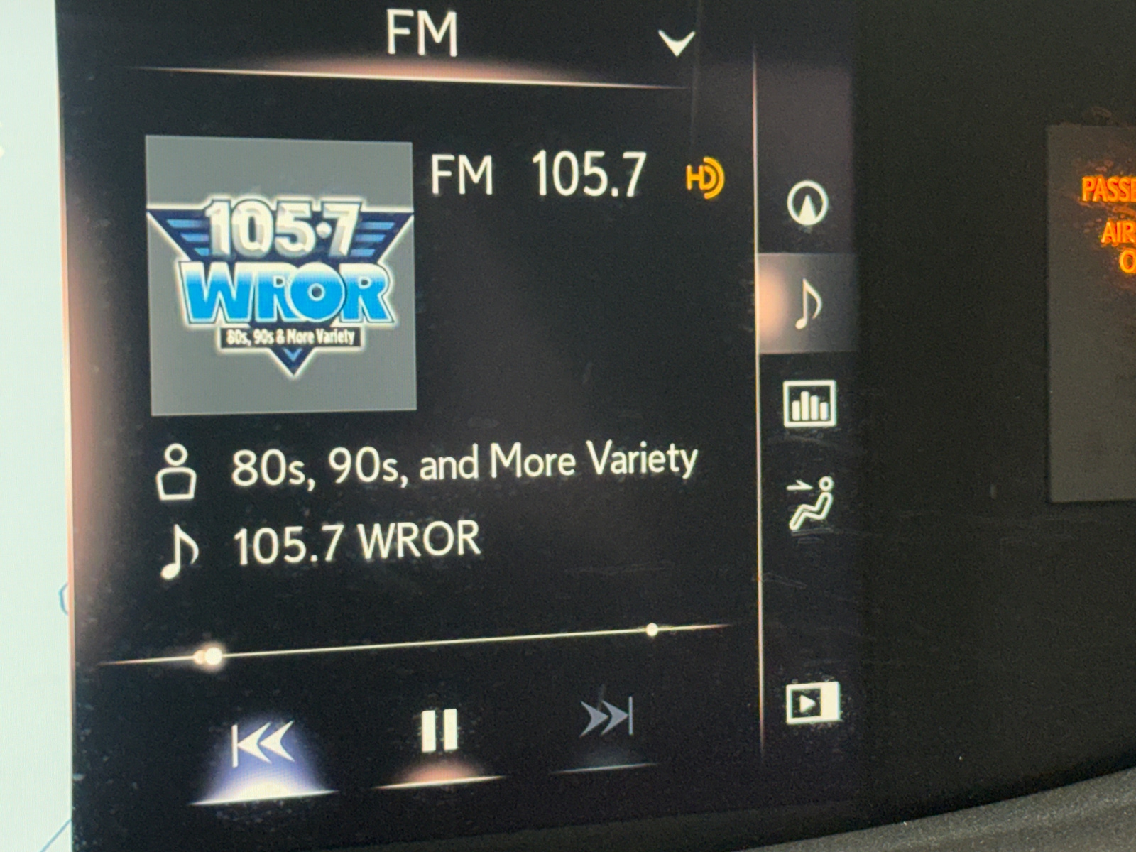 Thumbnail: 2019 Lexus LS - 4