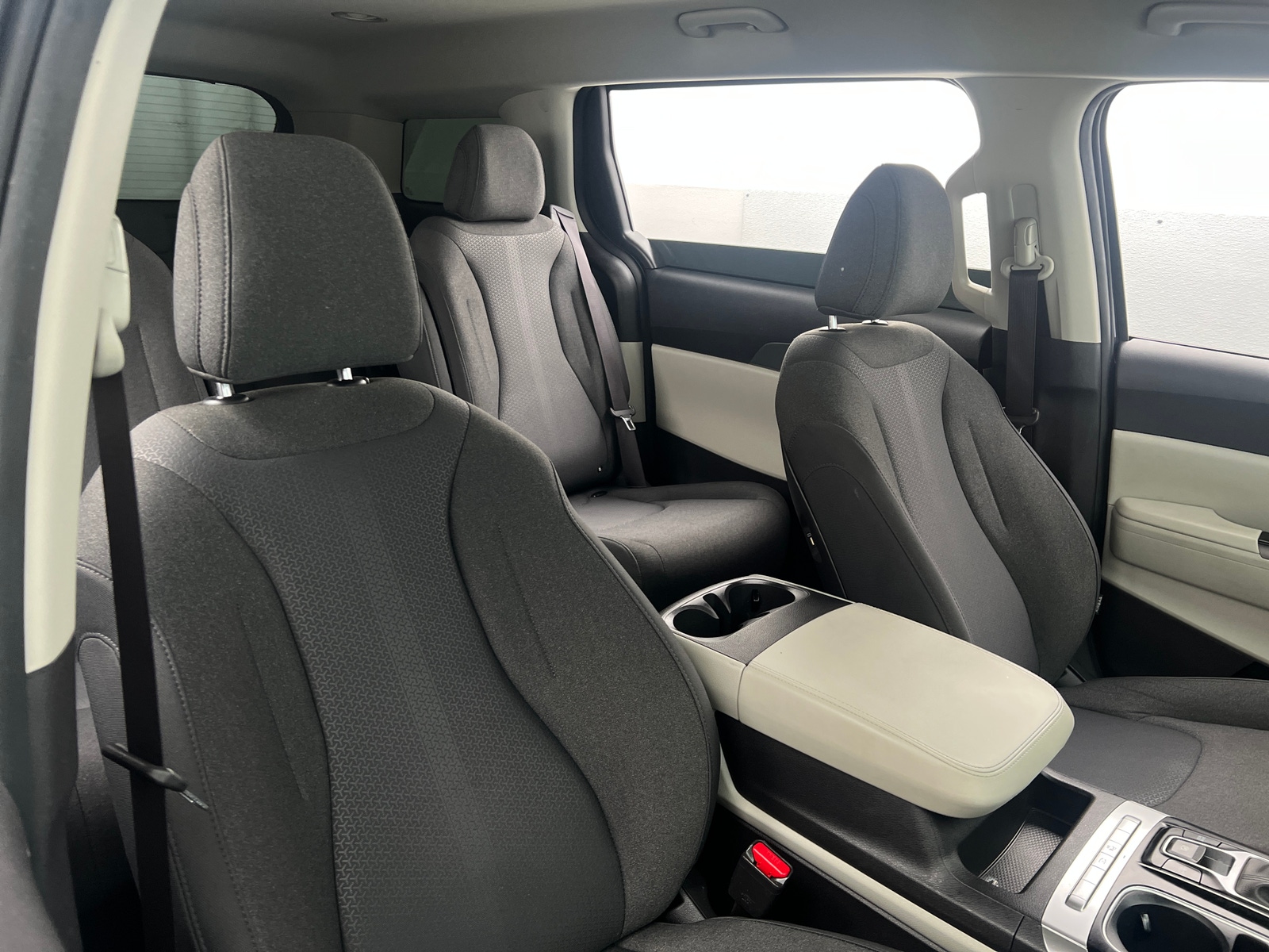 Thumbnail: 2024 Kia Carnival - 2