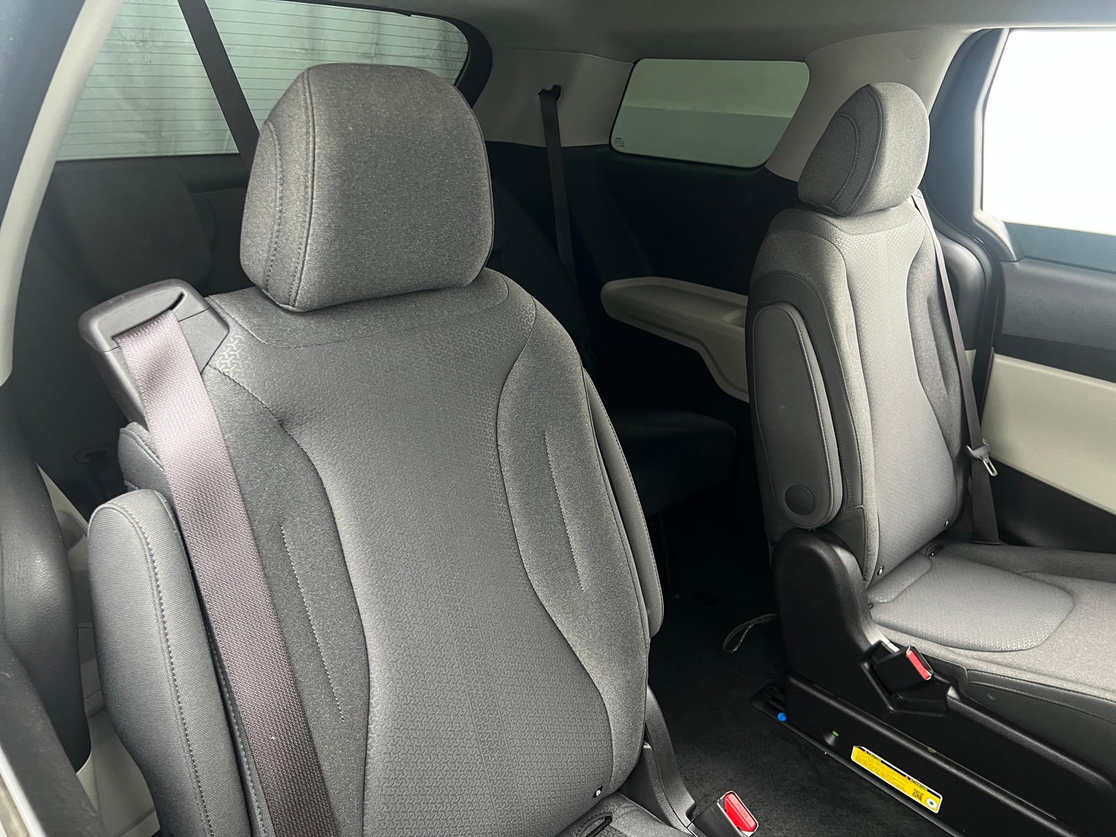 Thumbnail: 2024 Kia Carnival - 6
