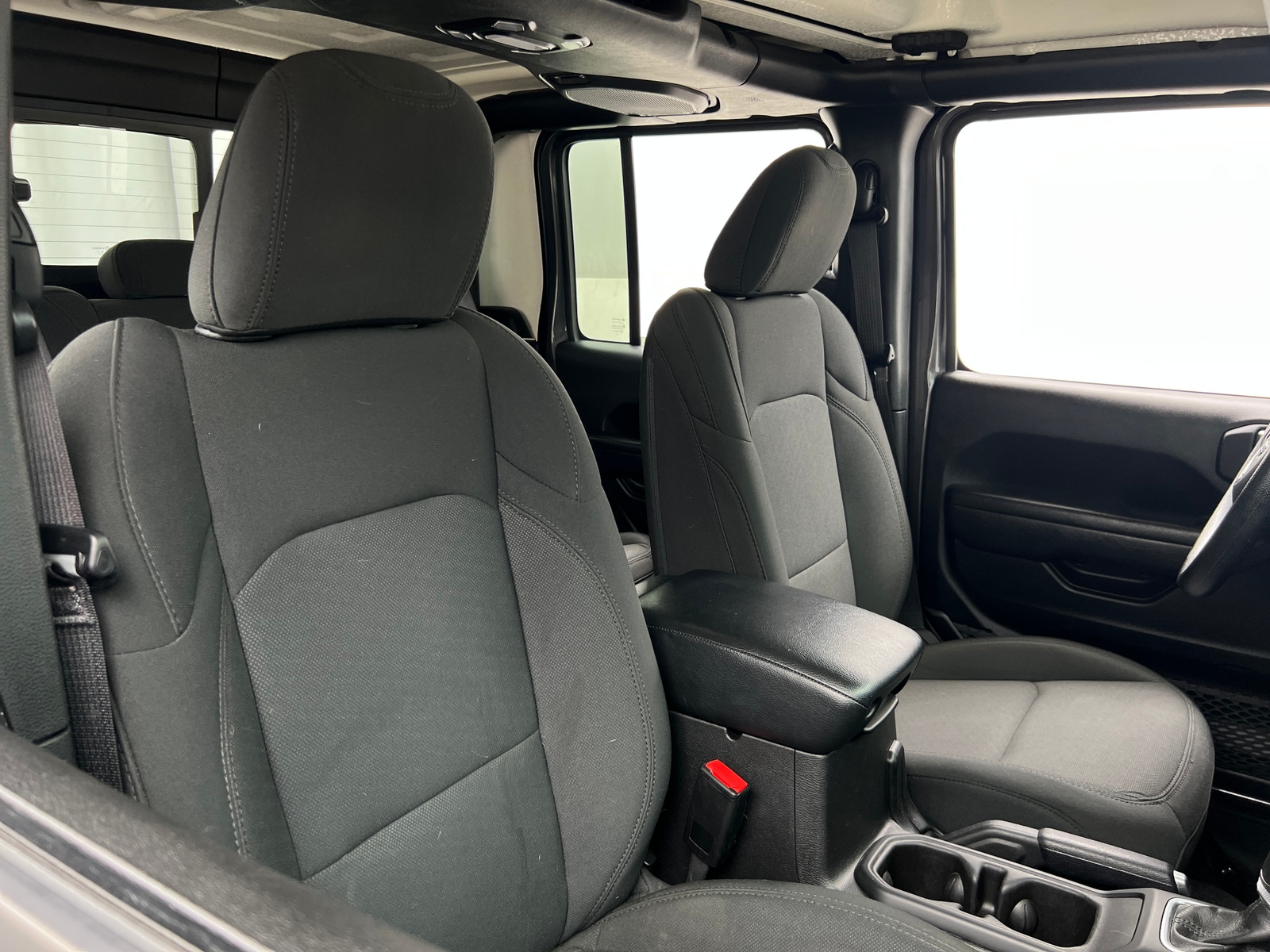 Thumbnail: 2023 Jeep Gladiator - 2