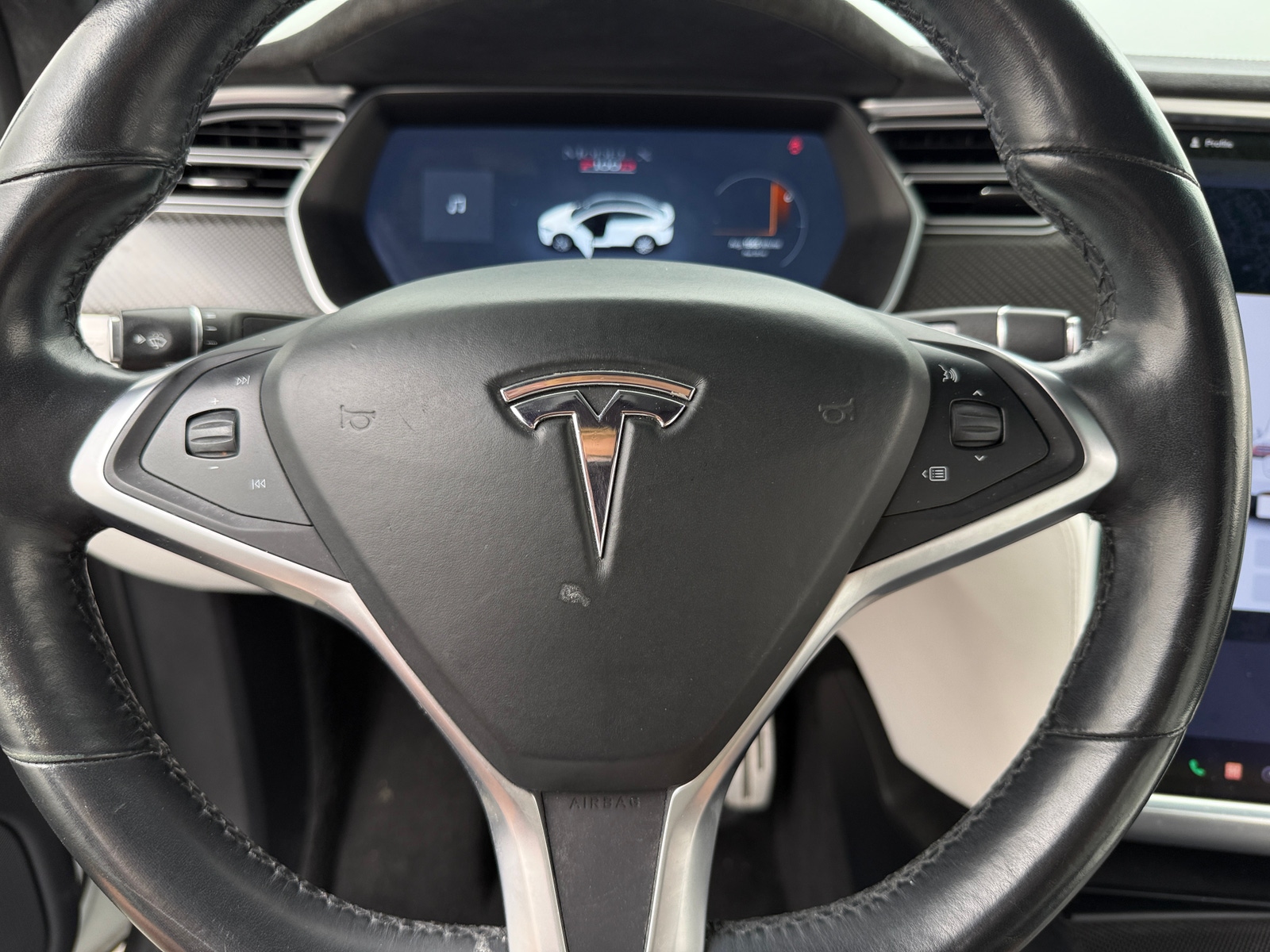 Thumbnail: 2017 Tesla Model X - 4