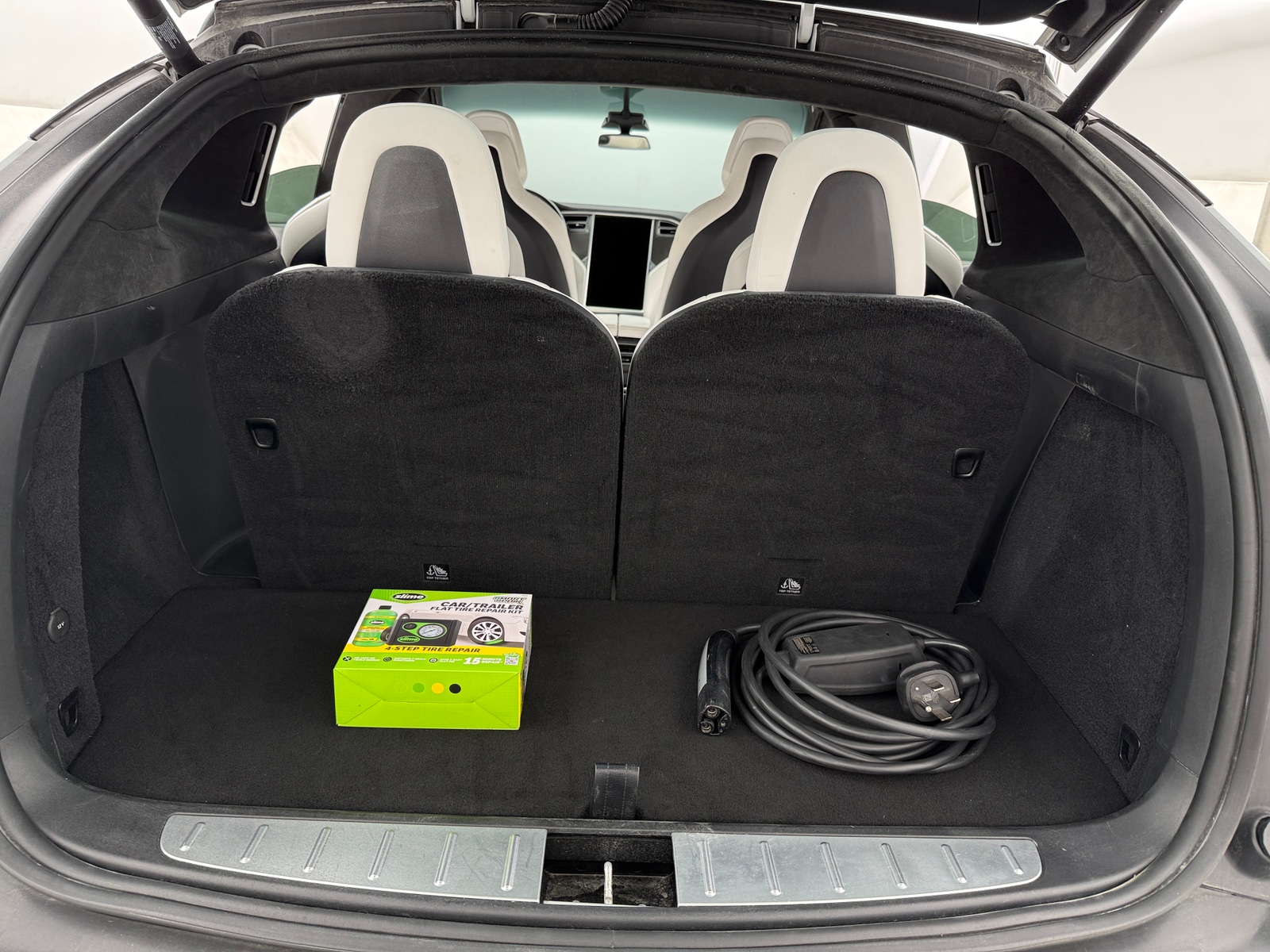 Thumbnail: 2017 Tesla Model X - 6