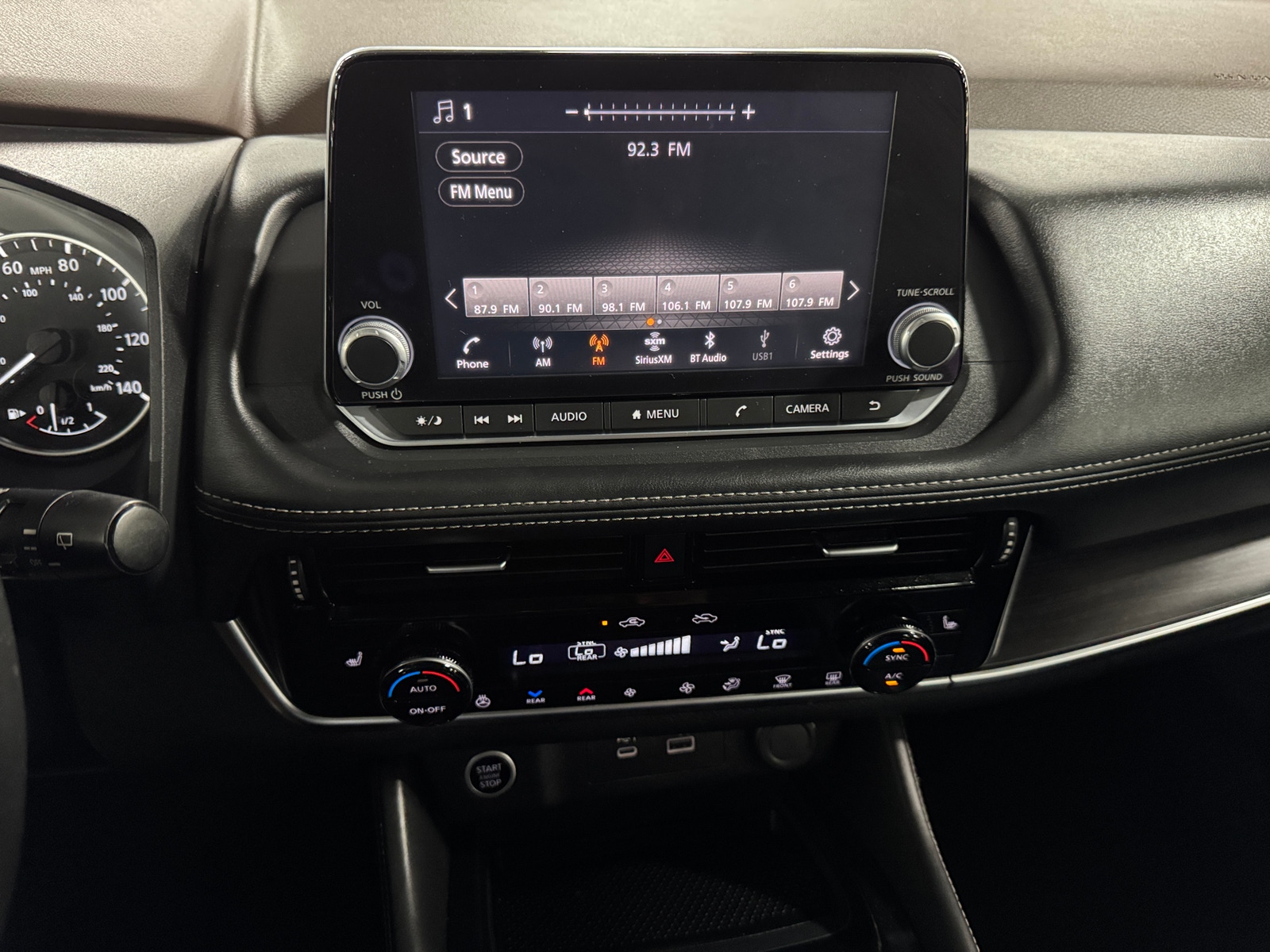 Thumbnail: 2021 Nissan Rogue - 3