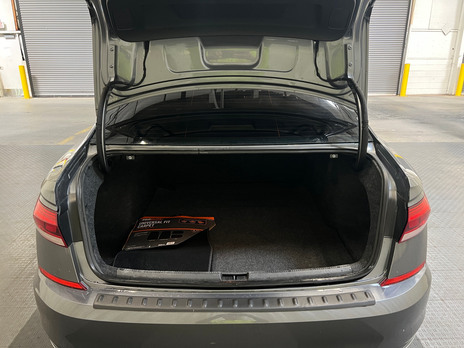 Thumbnail: 2021 Volkswagen Passat - 6