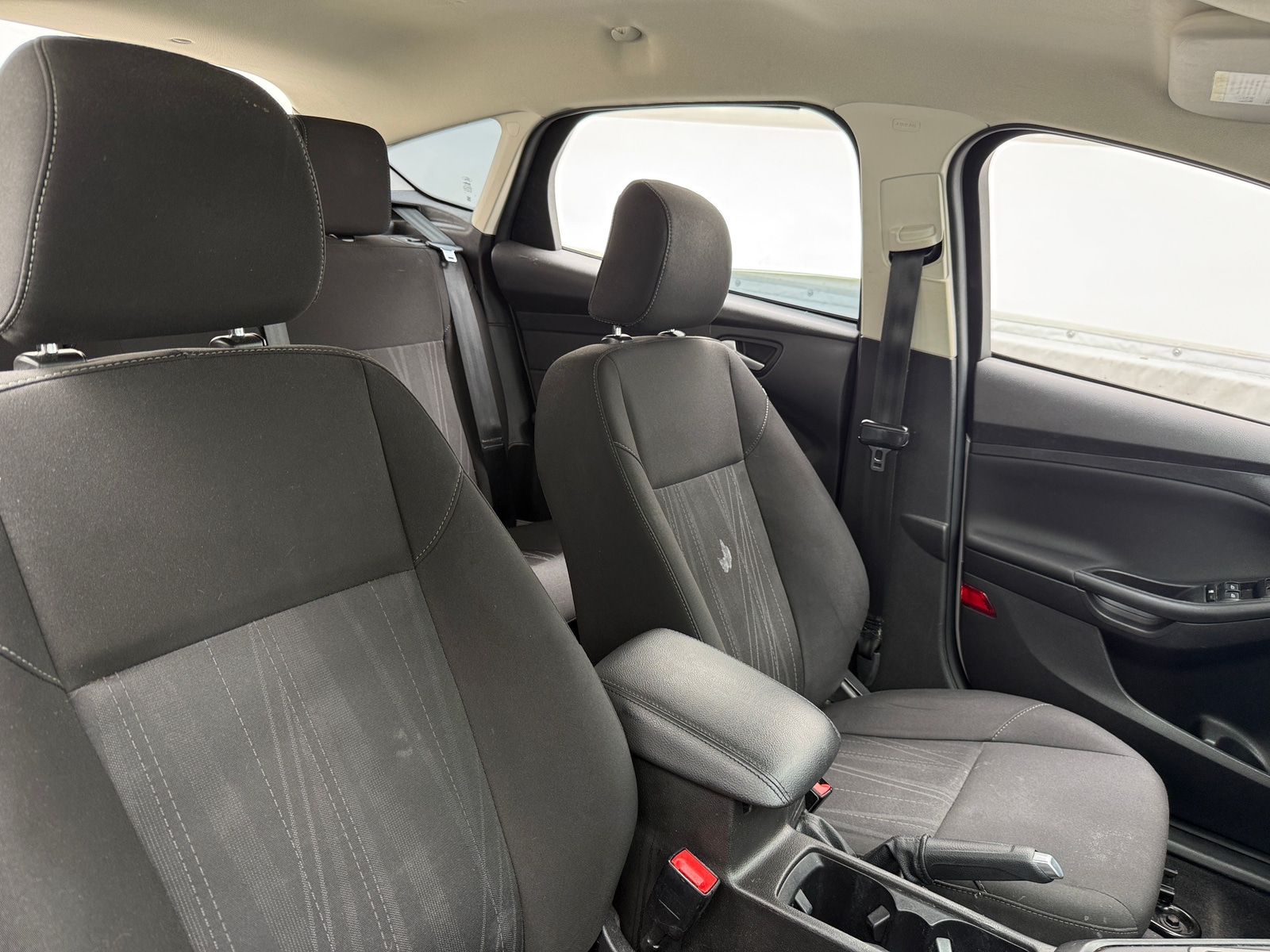 Thumbnail: 2017 Ford Focus - 2