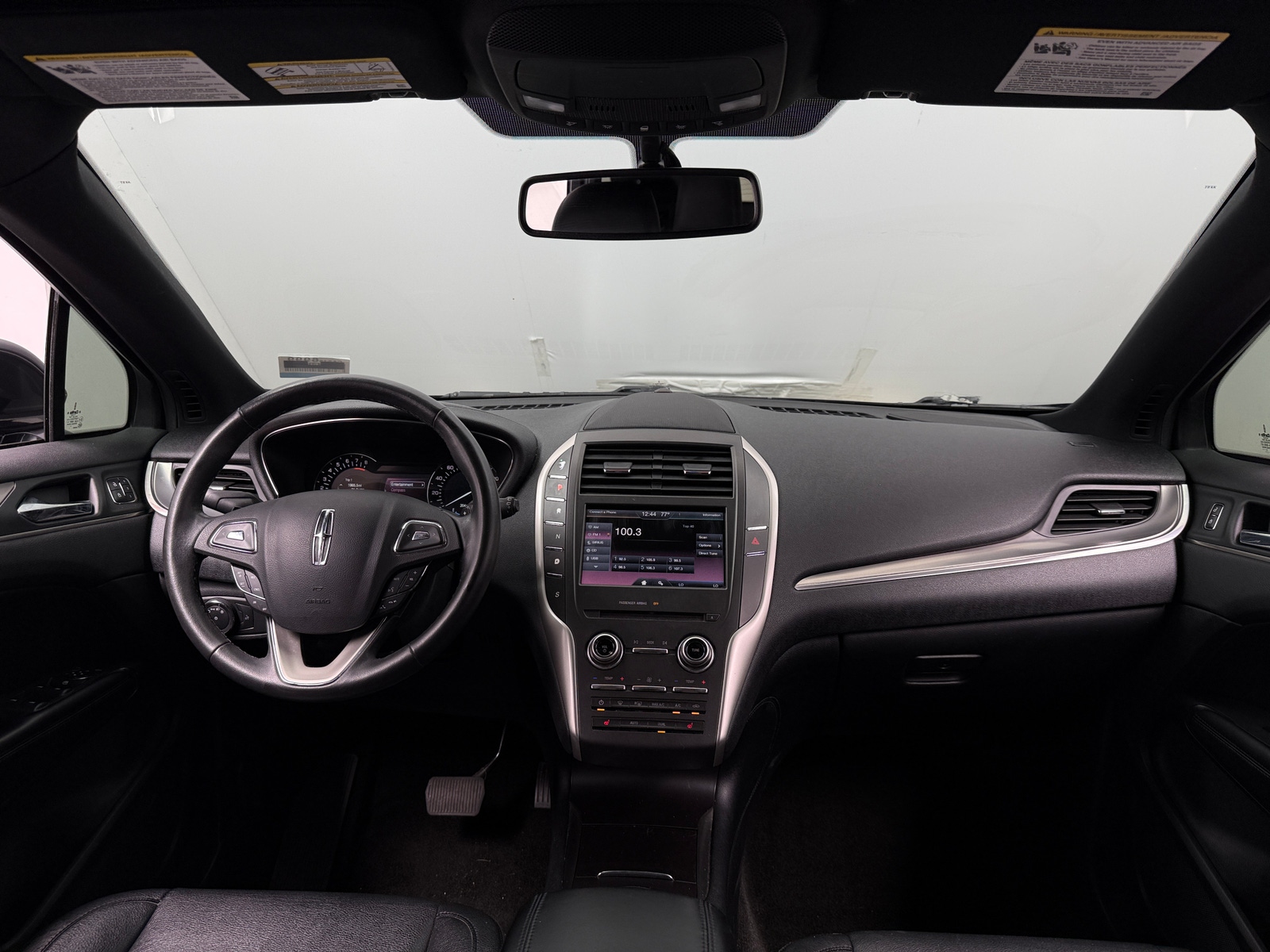 Thumbnail: 2015 Lincoln MKC - 2
