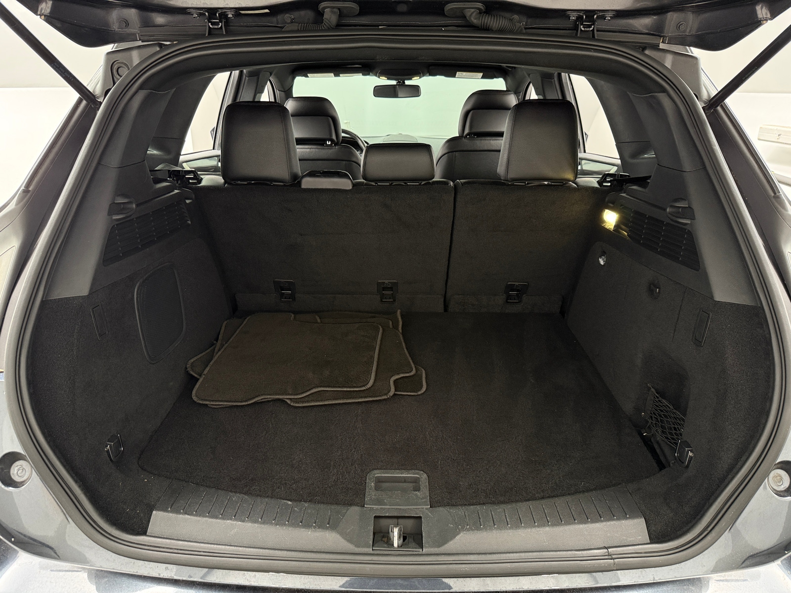 Thumbnail: 2015 Lincoln MKC - 6