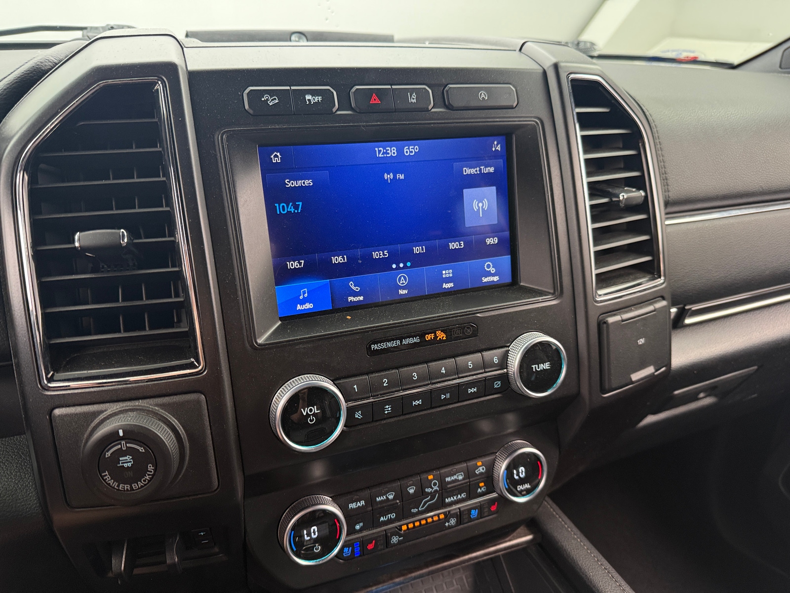 Thumbnail: 2021 Ford Expedition - 3