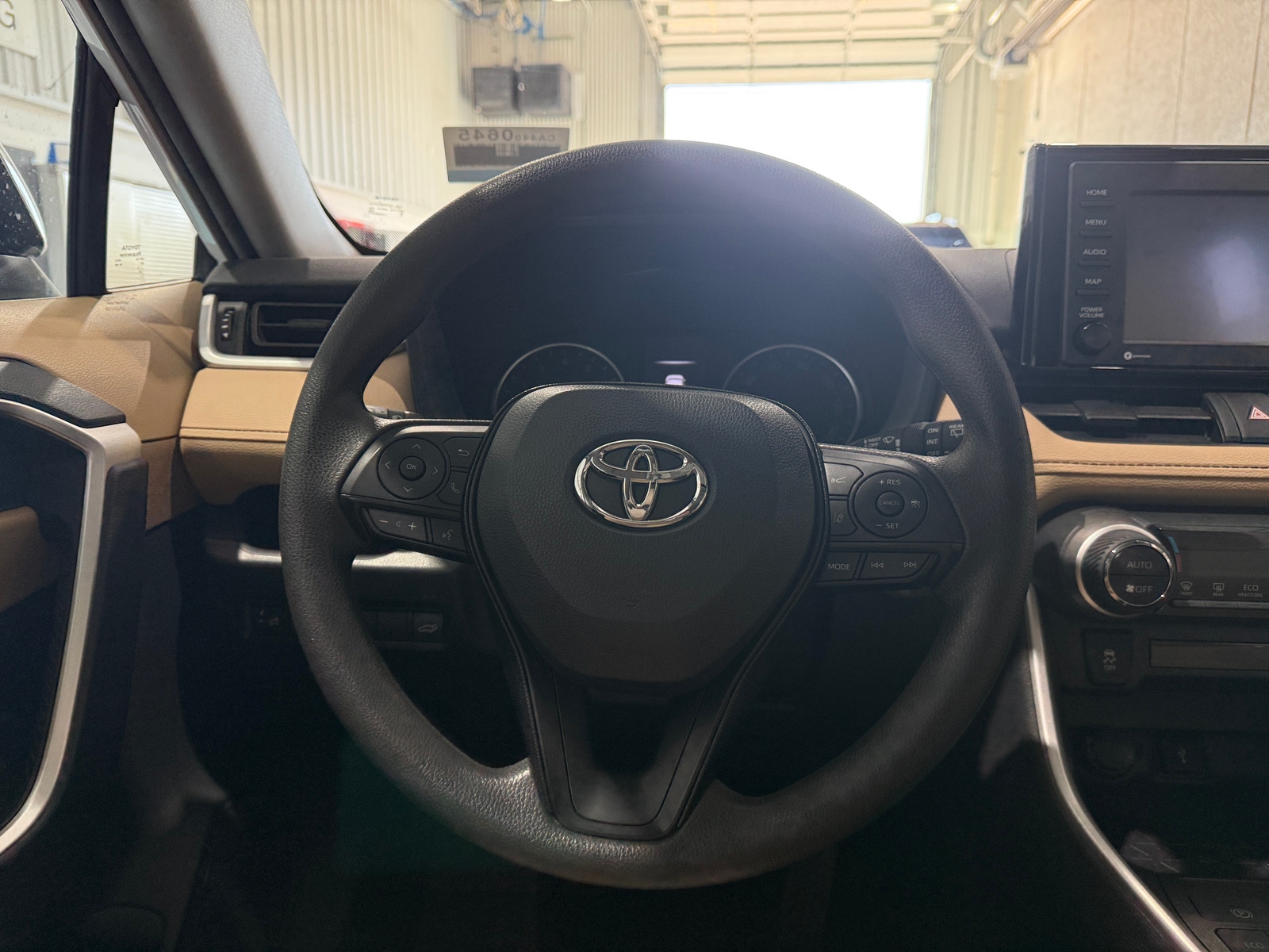 Thumbnail: 2020 Toyota RAV4 - 5