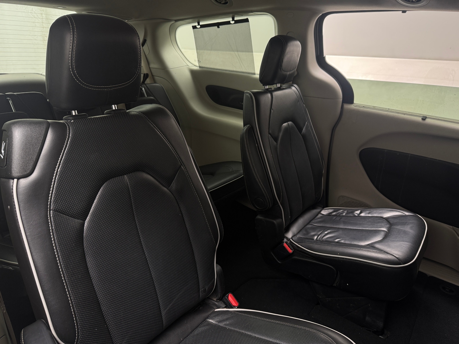 Thumbnail: 2021 Chrysler Pacifica - 5