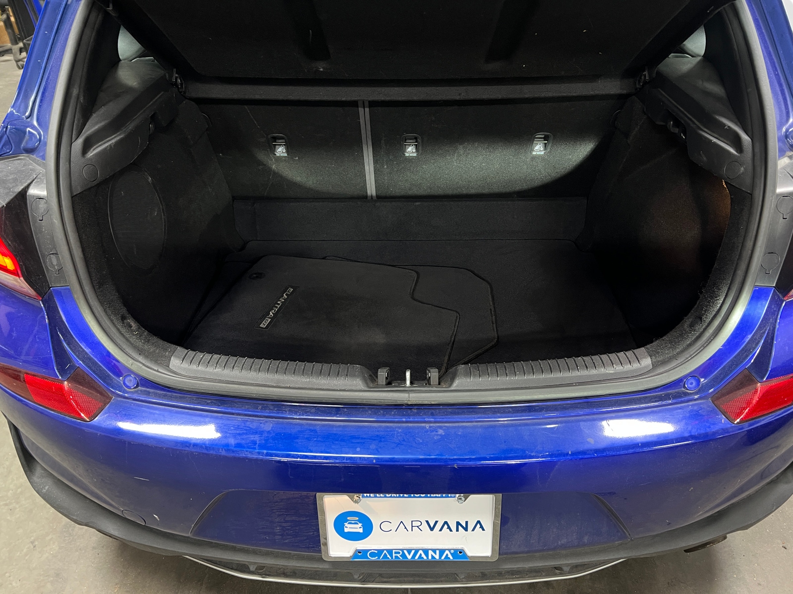 Thumbnail: 2020 Hyundai Elantra - 6