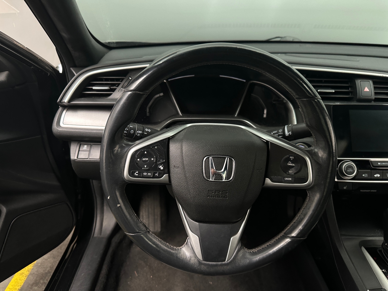 Thumbnail: 2017 Honda Civic - 3