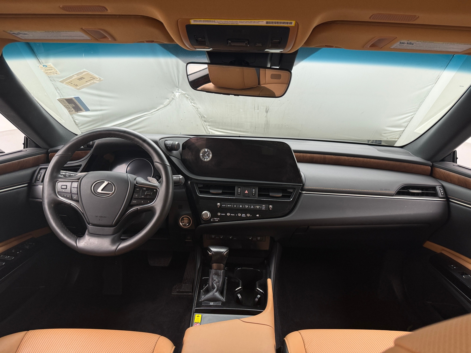 Thumbnail: 2023 Lexus ES - 2