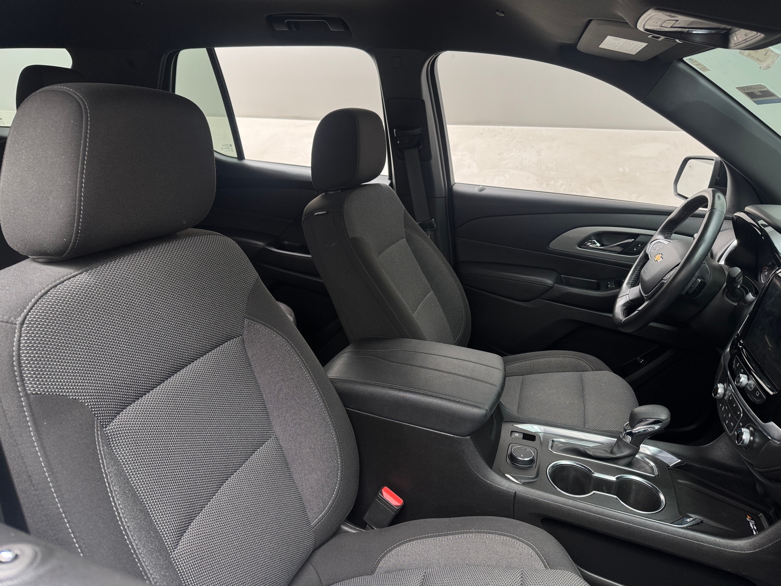 Thumbnail: 2022 Chevrolet Traverse - 2