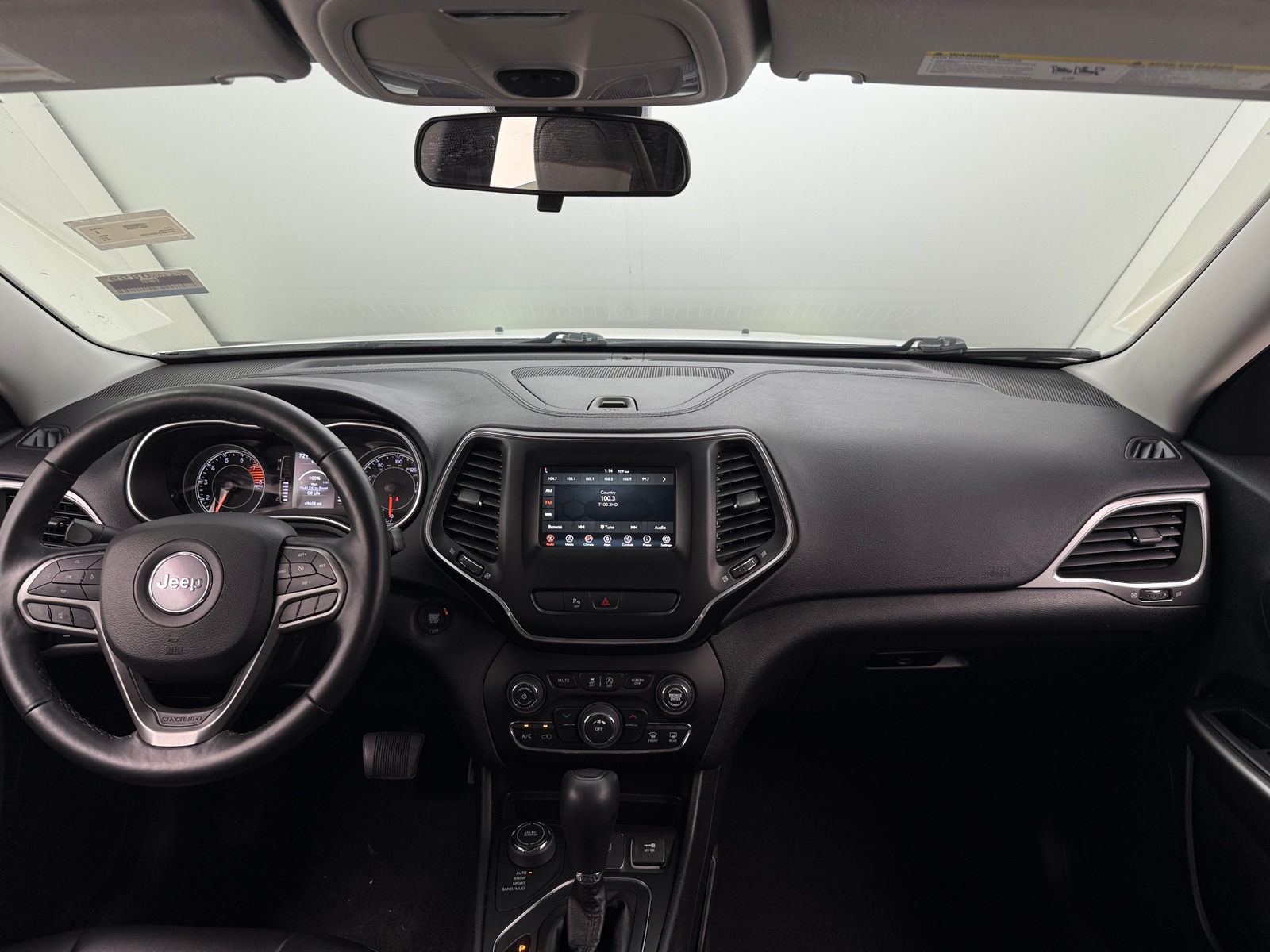 Thumbnail: 2019 Jeep Cherokee - 3