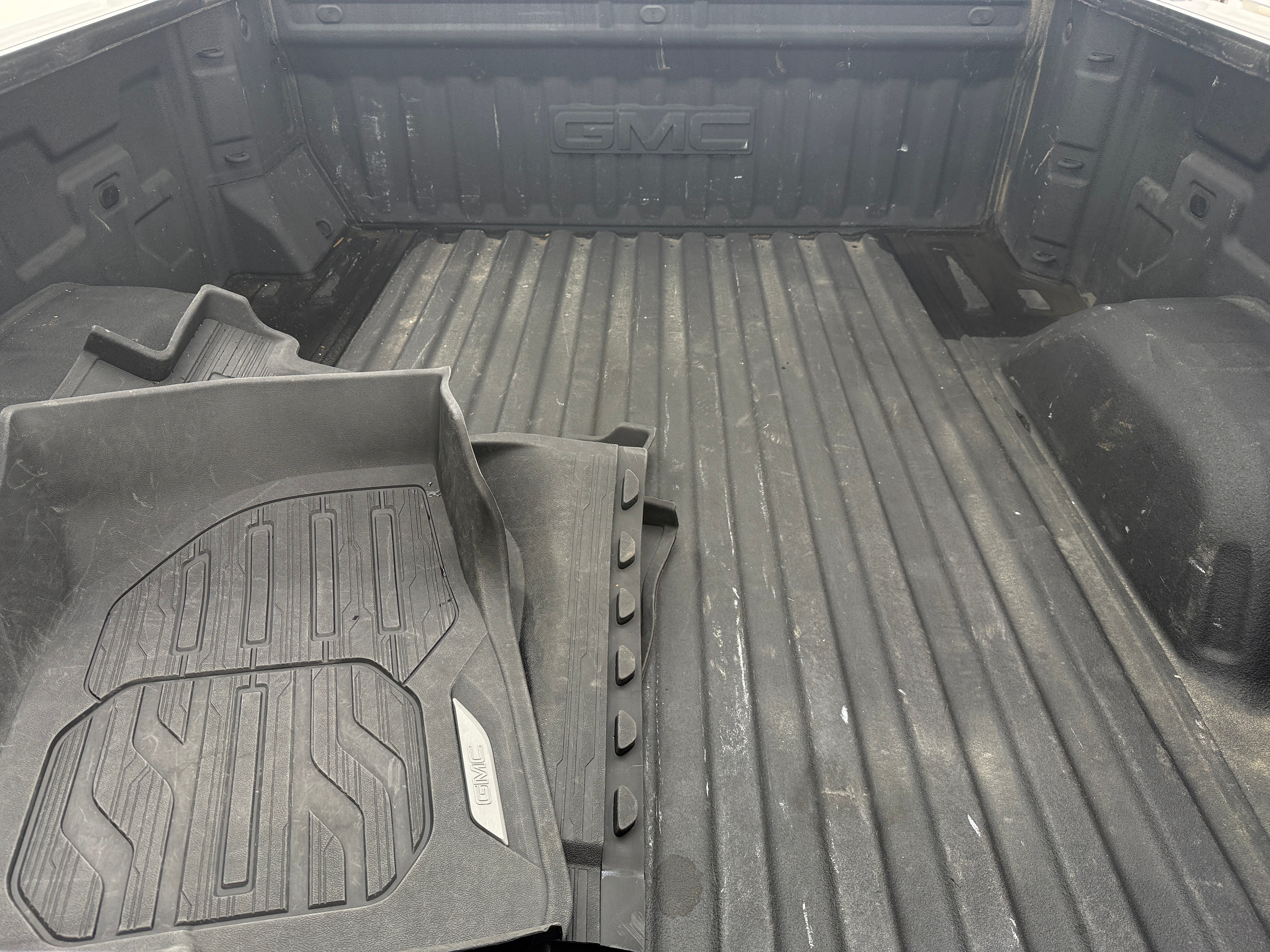 2023 GMC Sierra 1500 Elevation - Photo 9