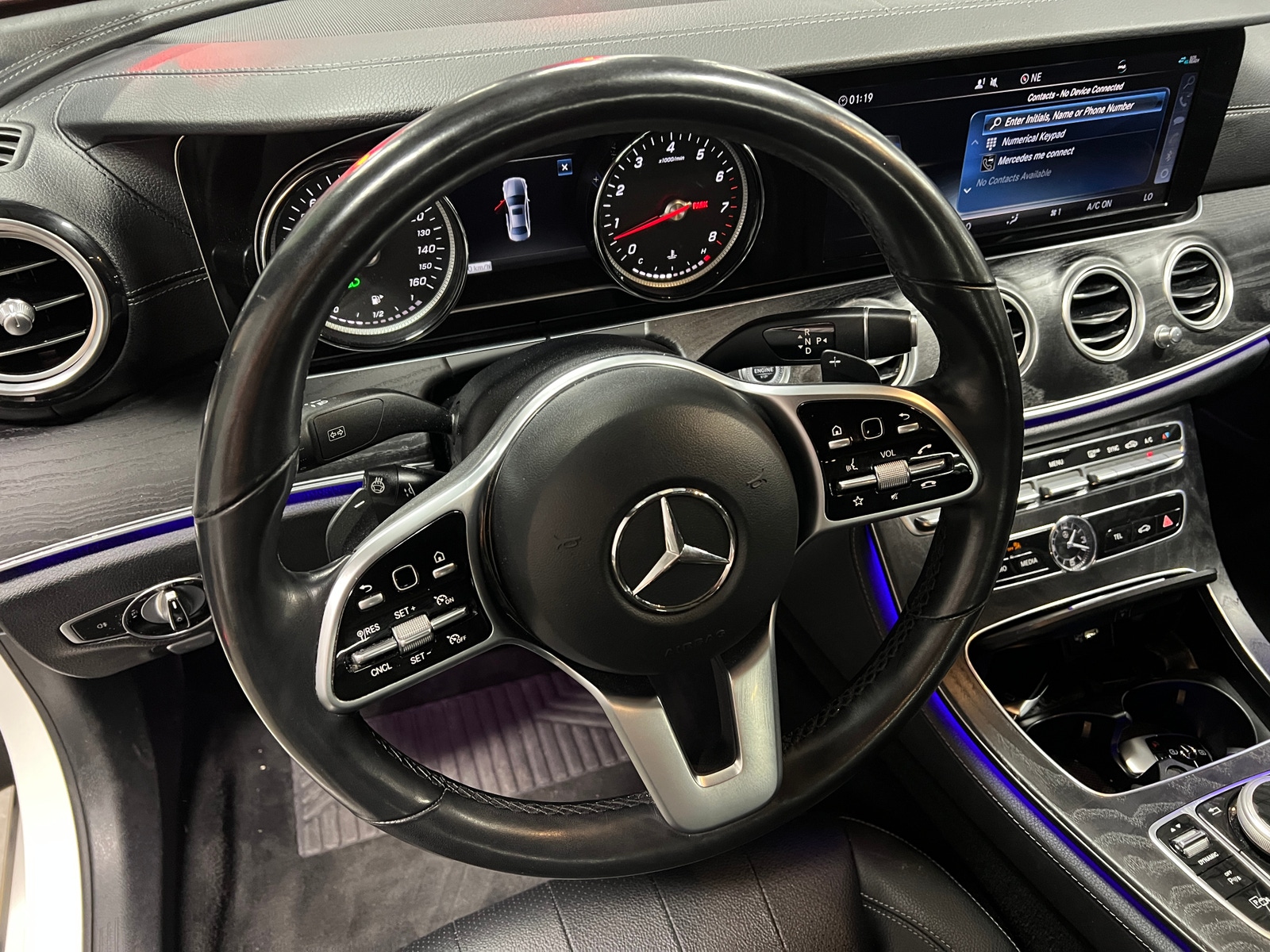 Thumbnail: 2019 Mercedes-Benz E-Class - 4