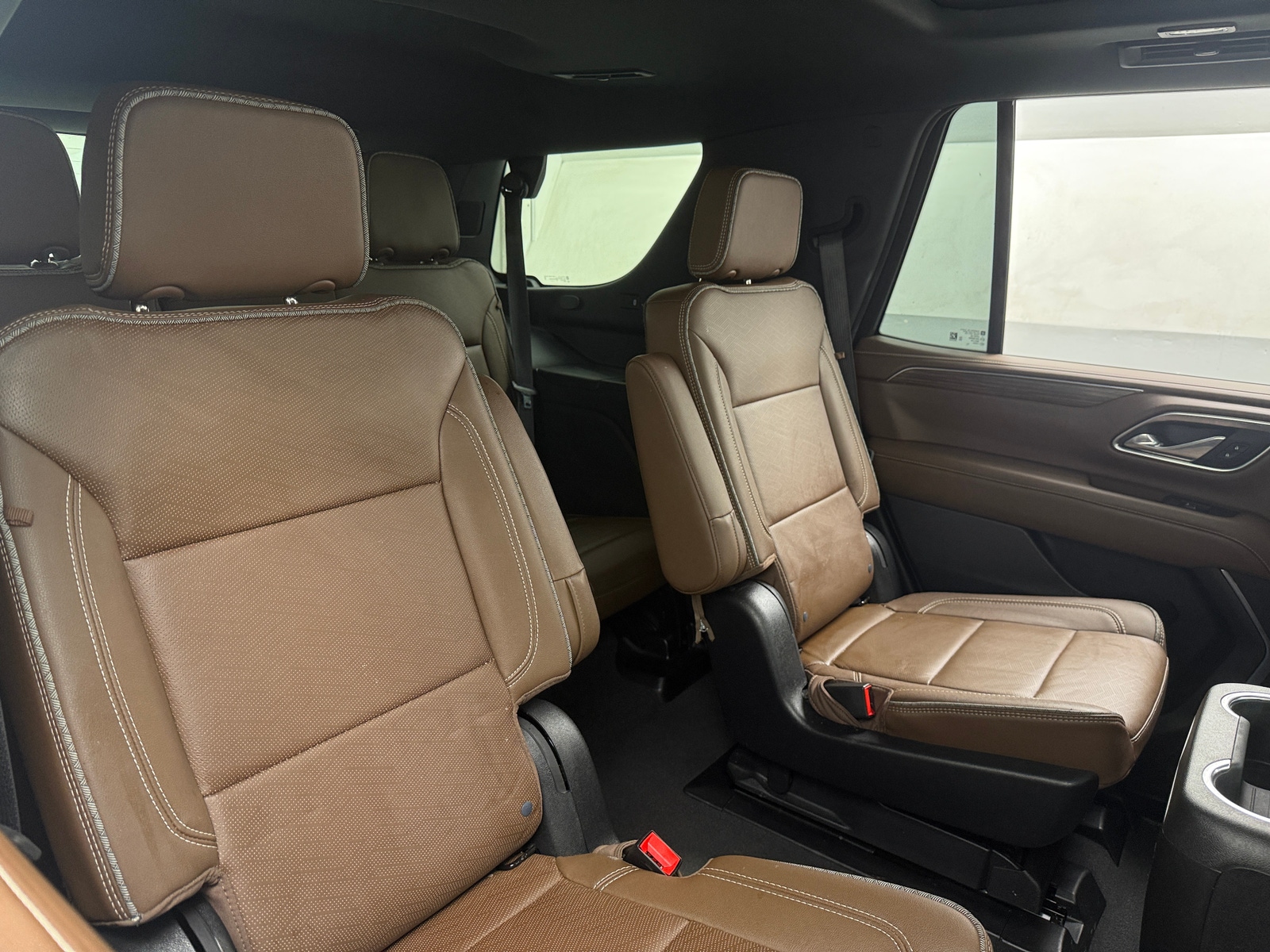 Thumbnail: 2023 Chevrolet Tahoe - 5