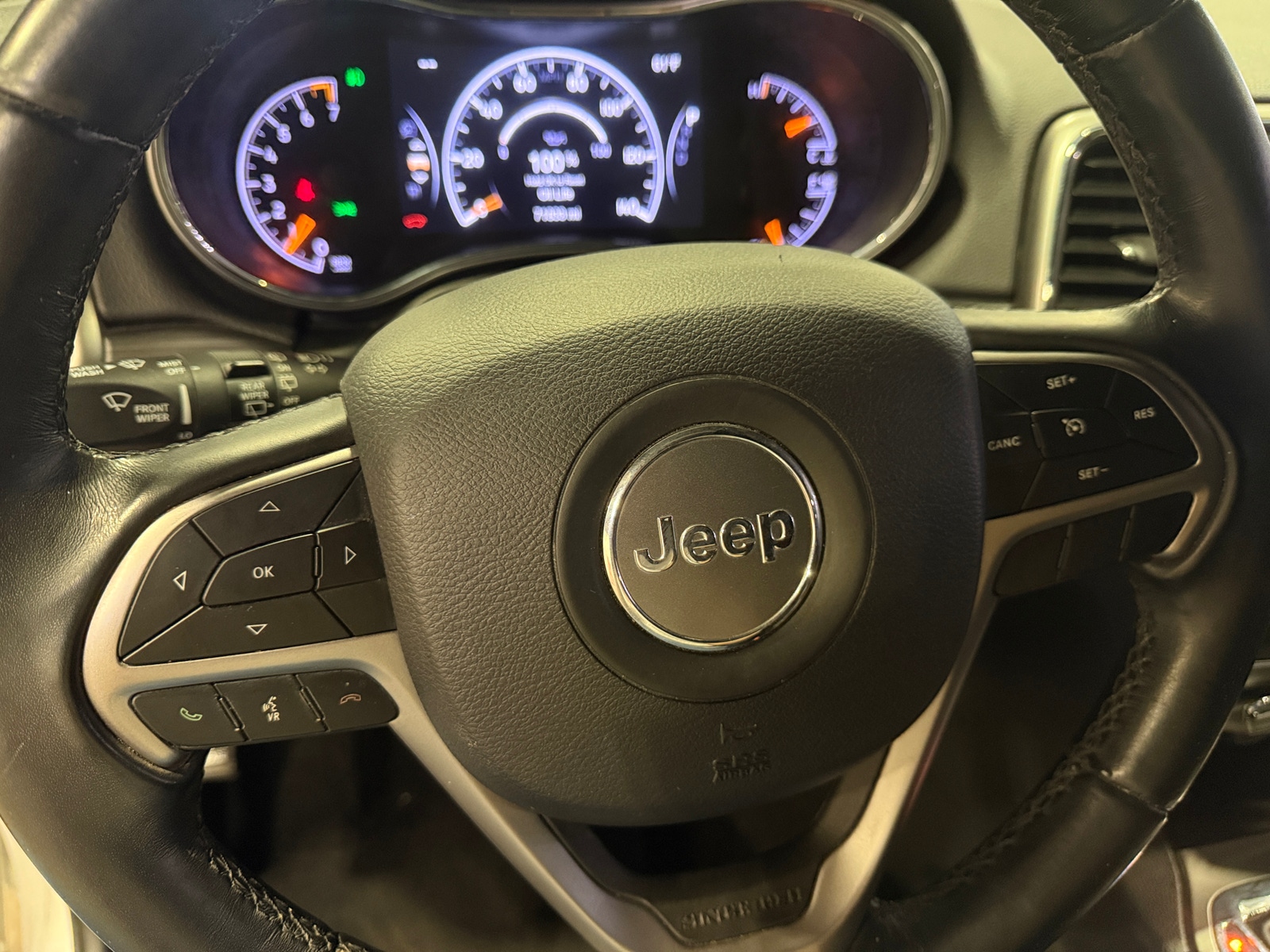 Thumbnail: 2020 Jeep Grand Cherokee - 5