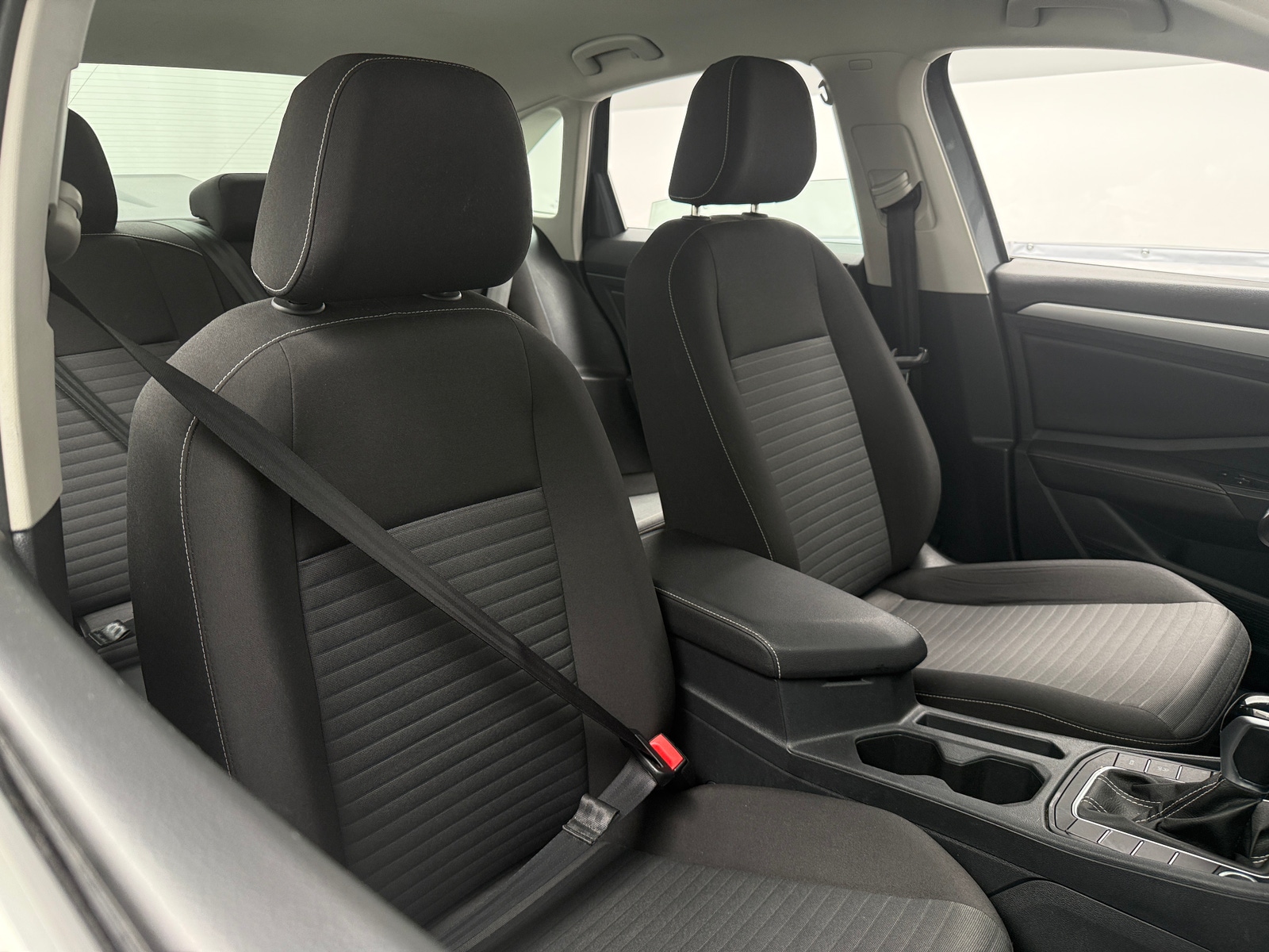 Thumbnail: 2024 Volkswagen Jetta - 2