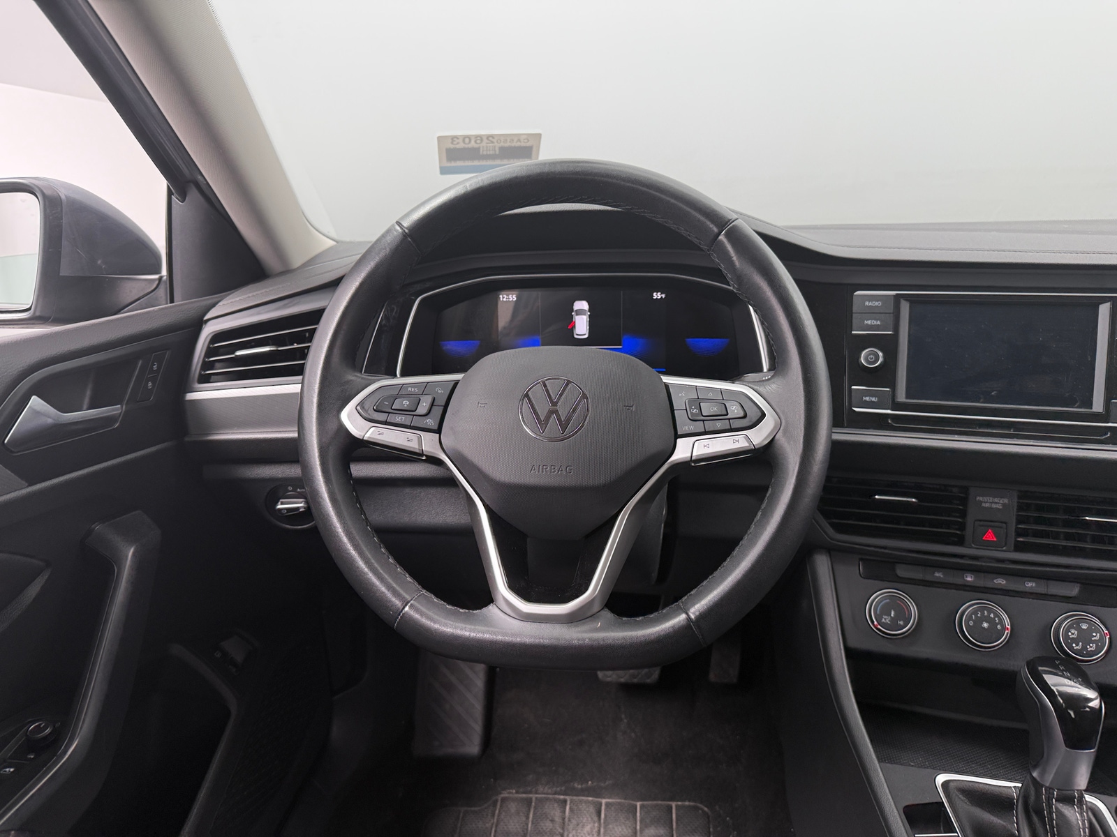 Thumbnail: 2024 Volkswagen Jetta - 5