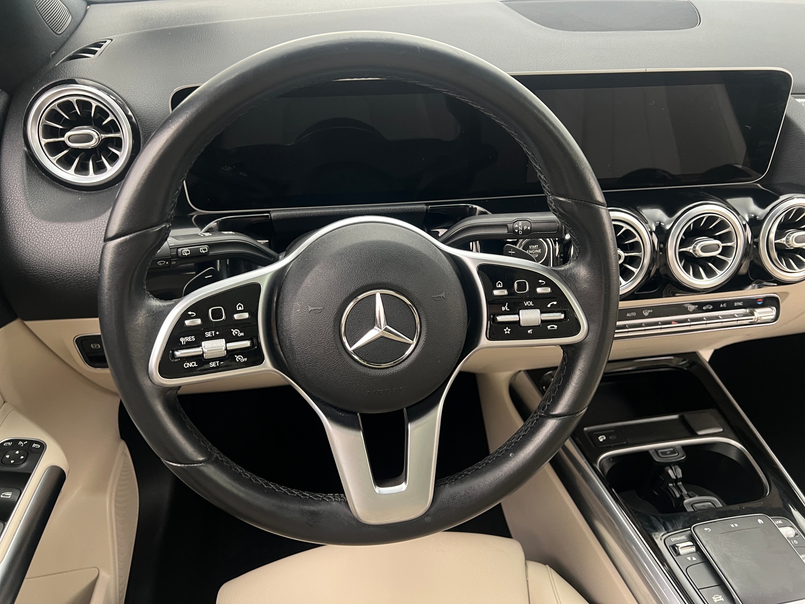 Thumbnail: 2021 Mercedes-Benz GLA - 4