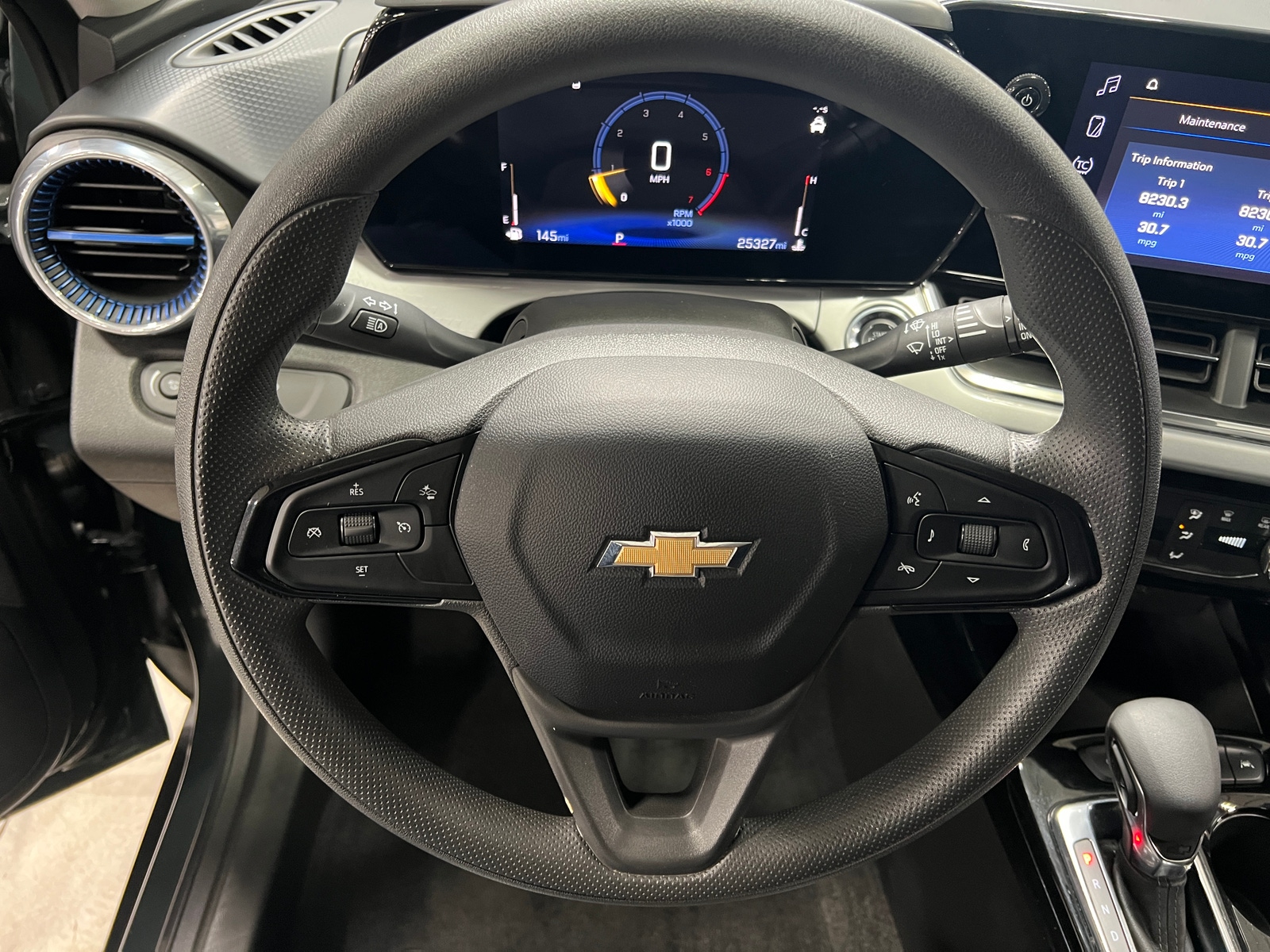Thumbnail: 2025 Chevrolet Trax - 5