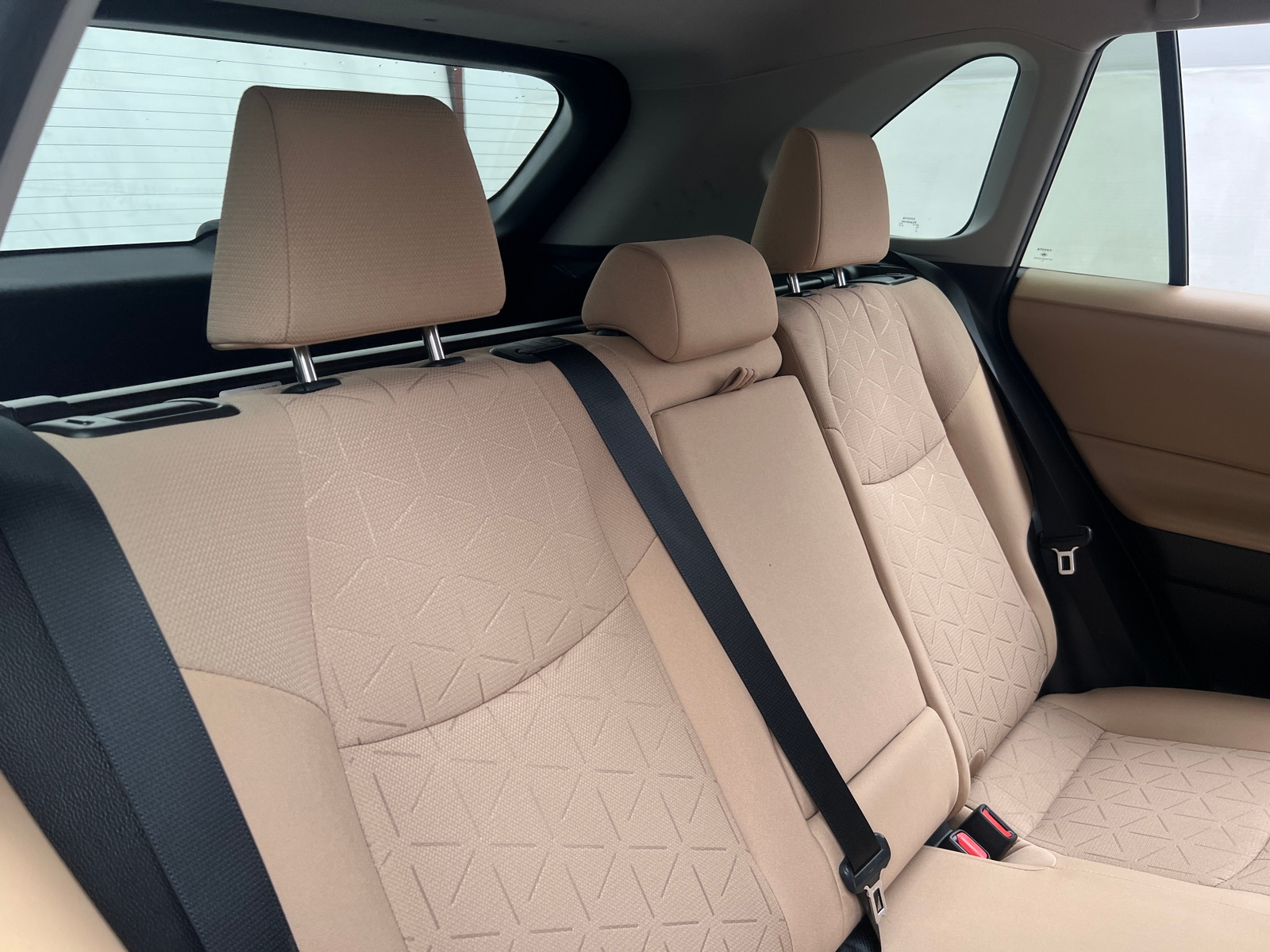 Thumbnail: 2020 Toyota RAV4 - 6