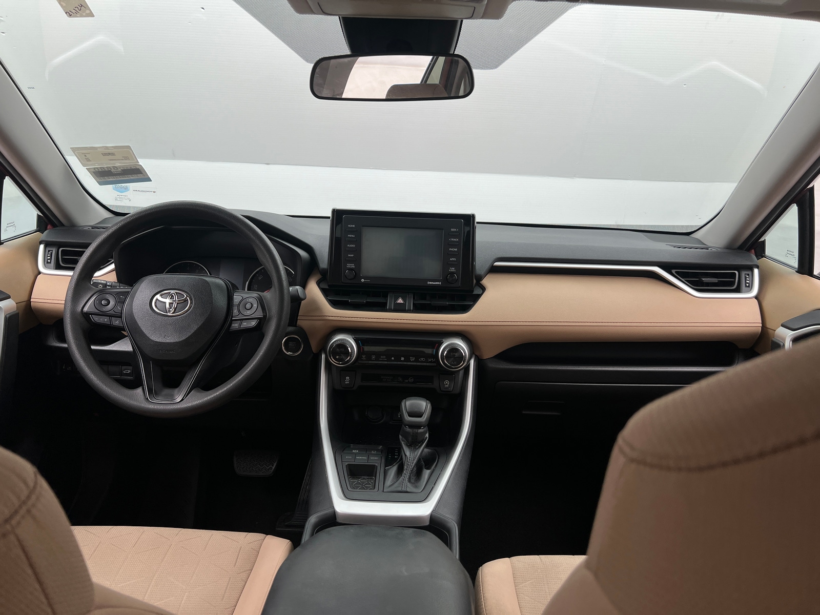 Thumbnail: 2020 Toyota RAV4 - 3