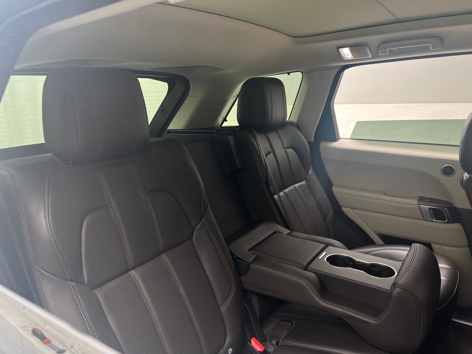 Thumbnail: 2017 Land Rover Range Rover Sport - 5