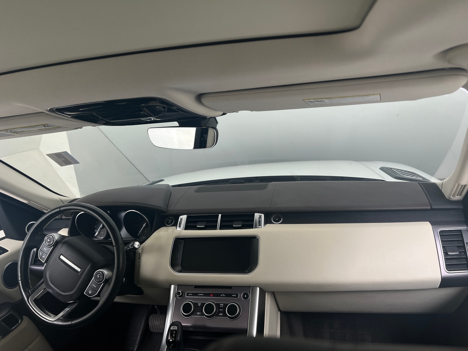 Thumbnail: 2017 Land Rover Range Rover Sport - 2