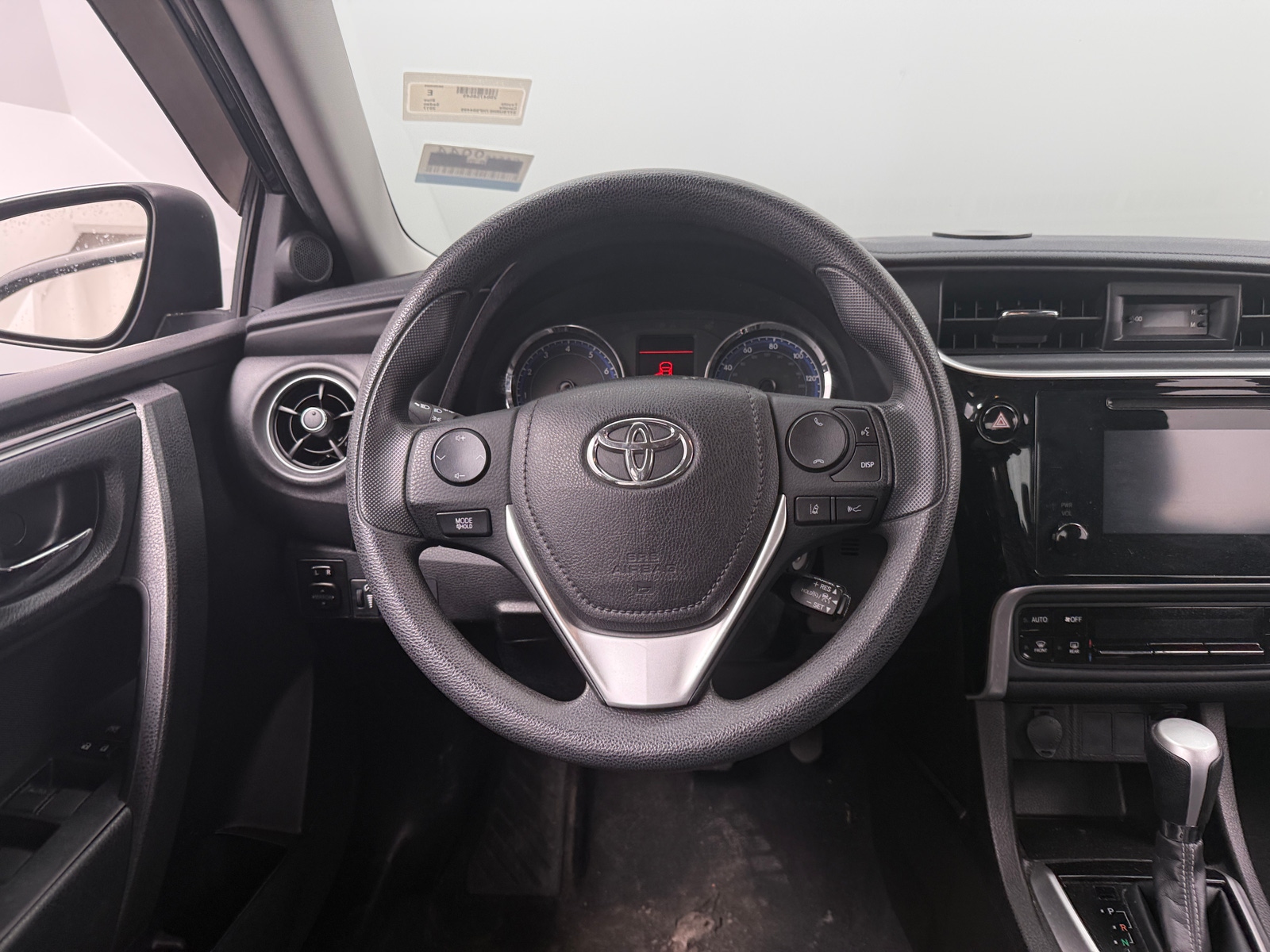 Thumbnail: 2017 Toyota Corolla - 5