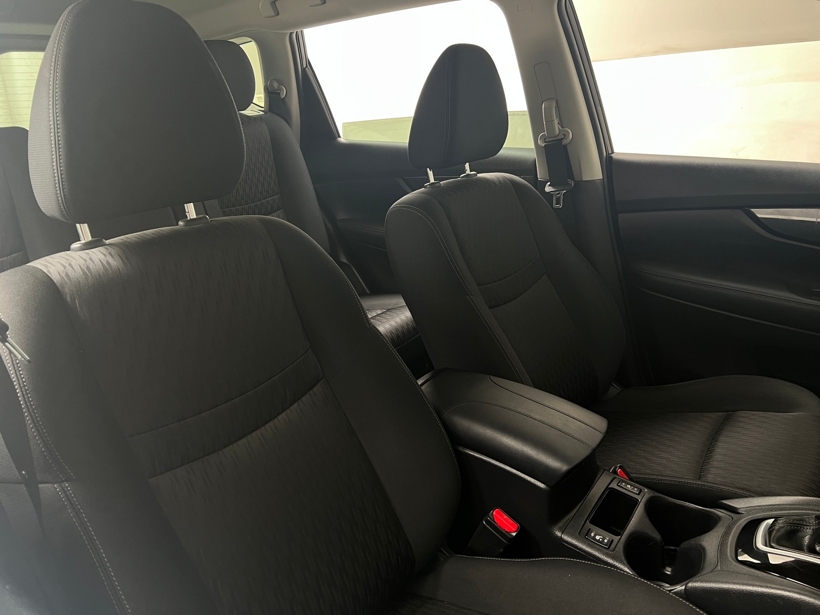 Thumbnail: 2019 Nissan Rogue - 2