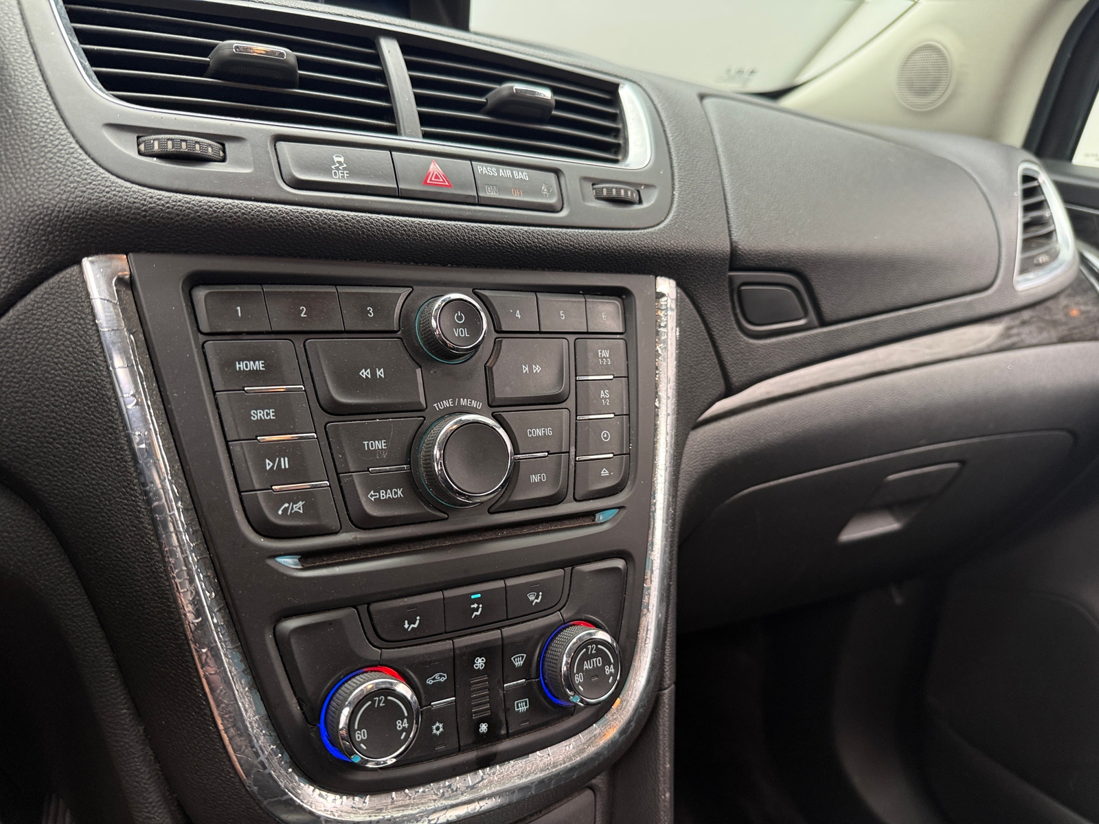 Thumbnail: 2014 Buick Encore - 3