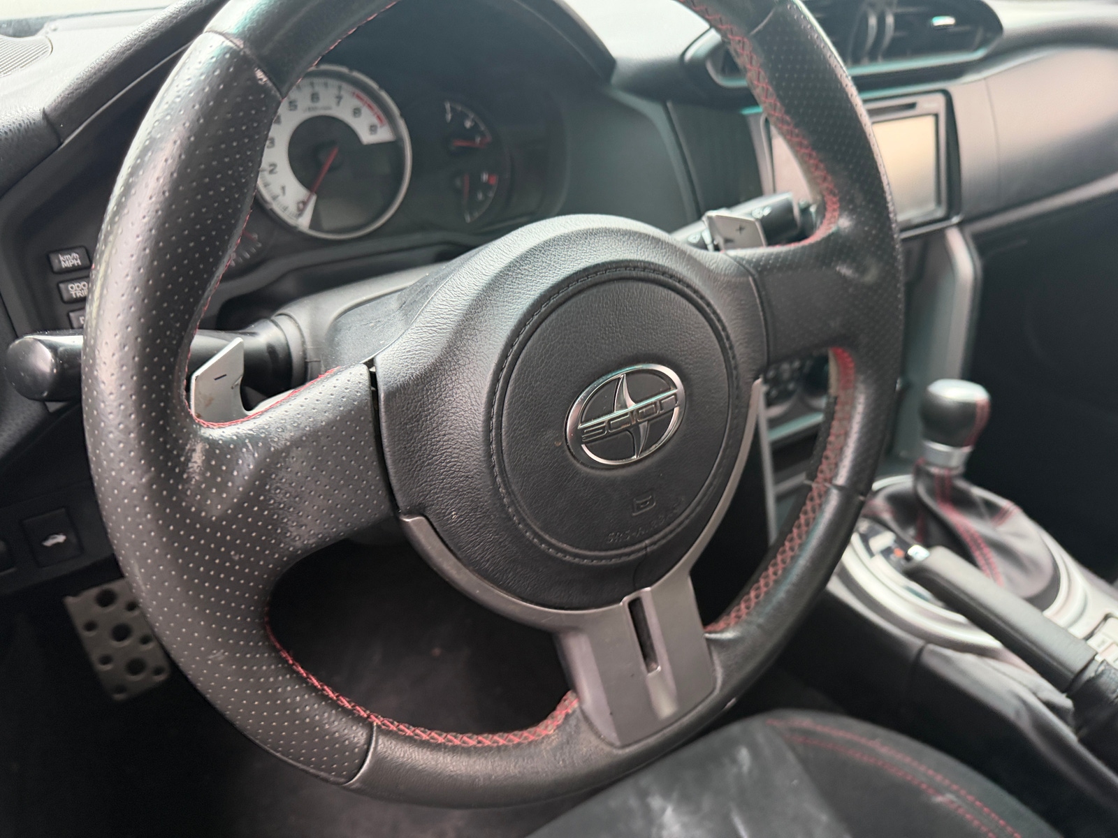Thumbnail: 2013 Scion FR-S - 4