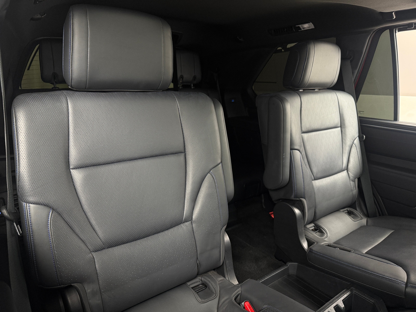 Thumbnail: 2023 Toyota Sequoia - 5