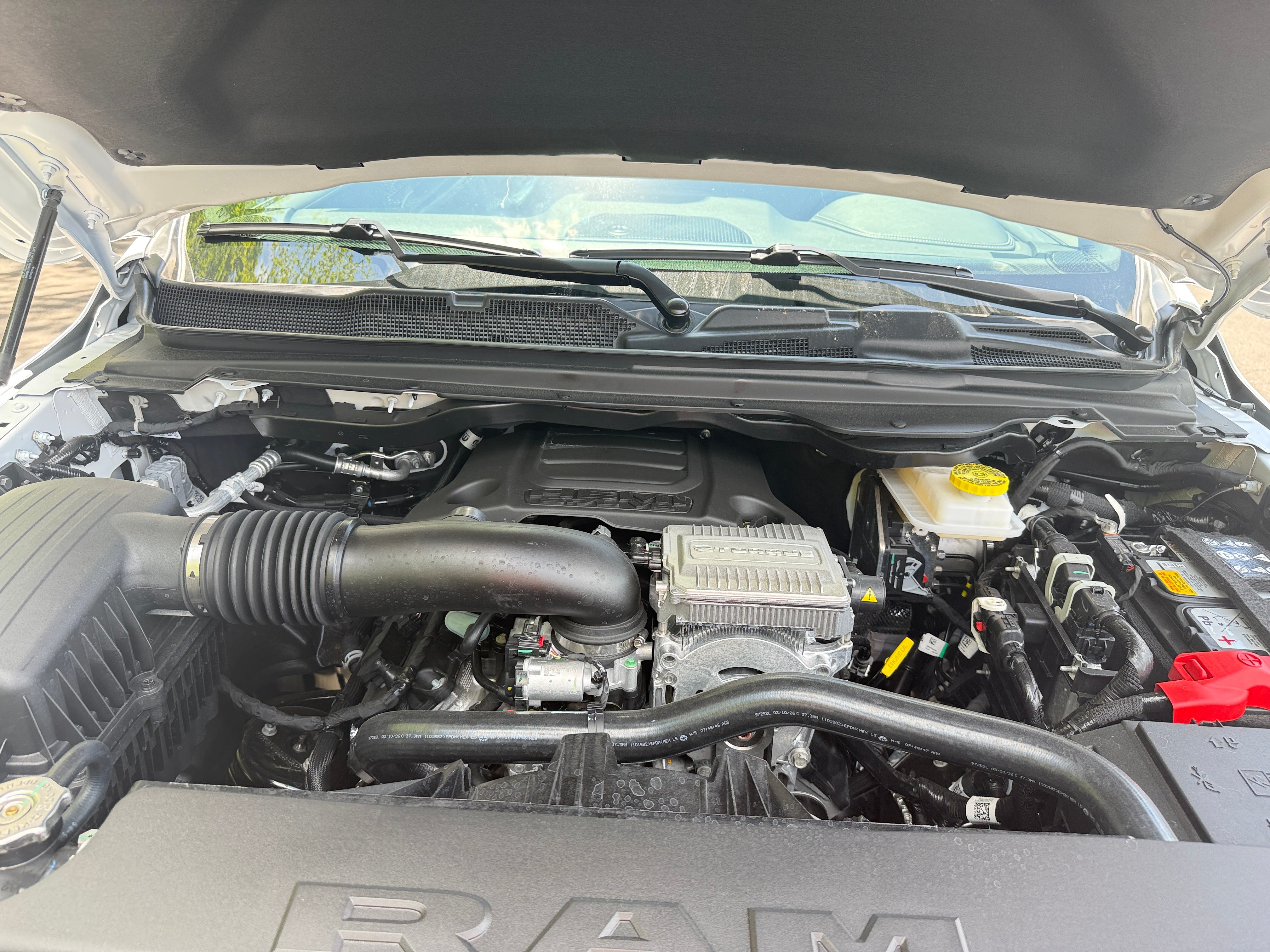 2026 RAM 1500 Laramie 4x4 Crew Cab 5'7's photo