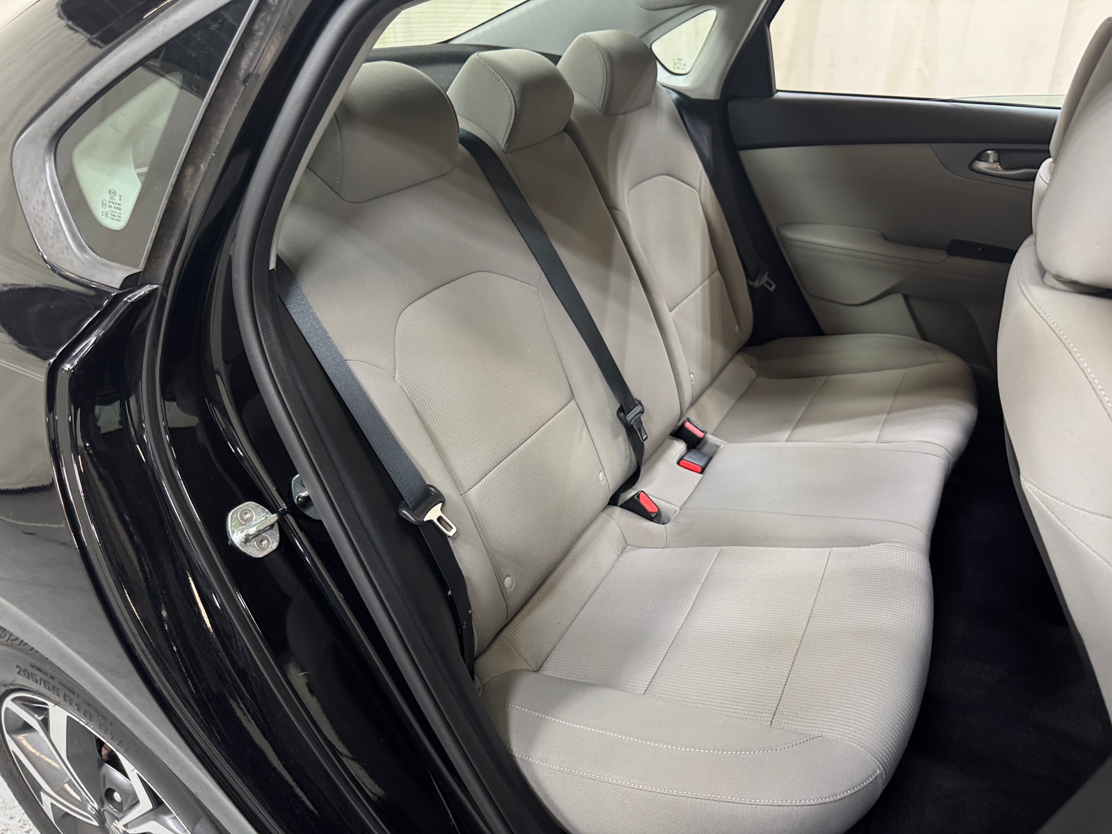 Thumbnail: 2019 Kia Forte - 6