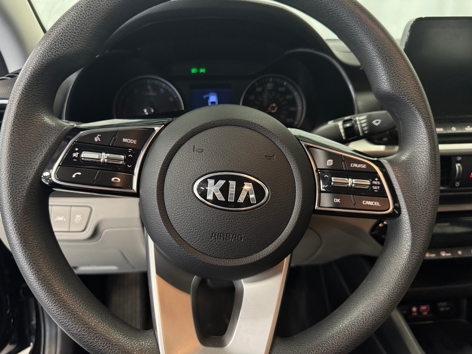 Thumbnail: 2019 Kia Forte - 5