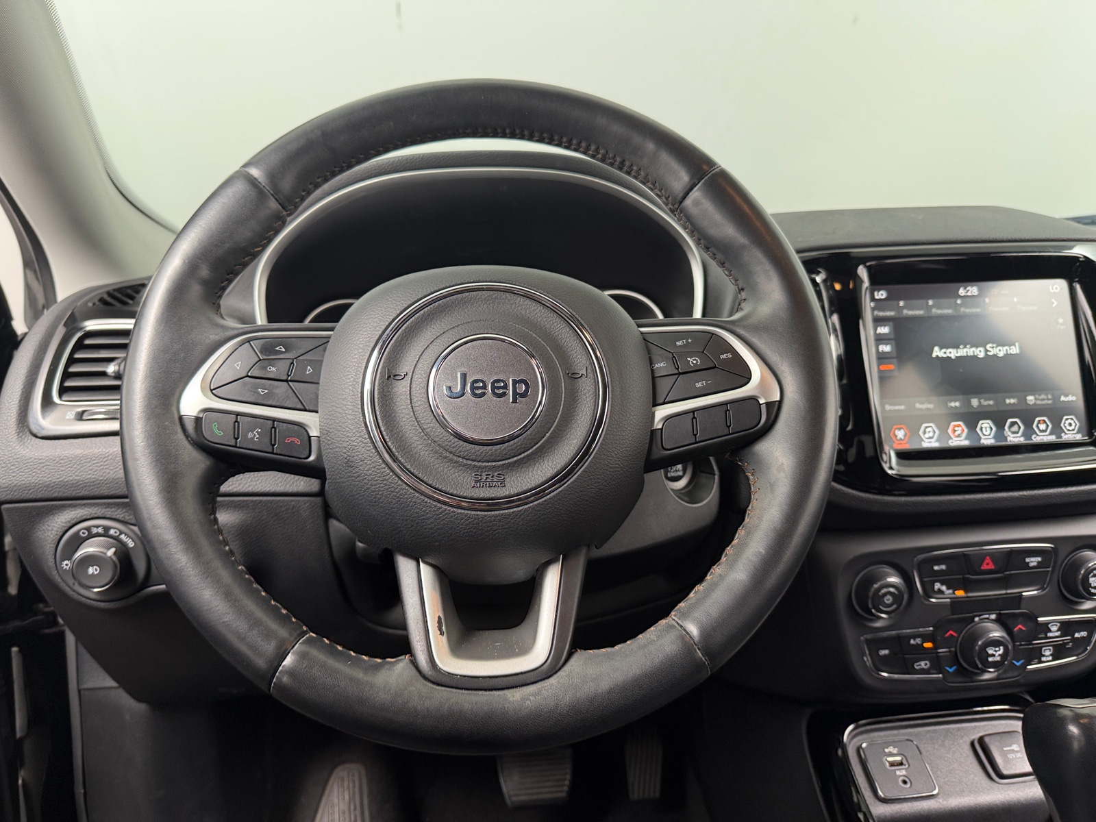 Thumbnail: 2018 Jeep Compass - 4