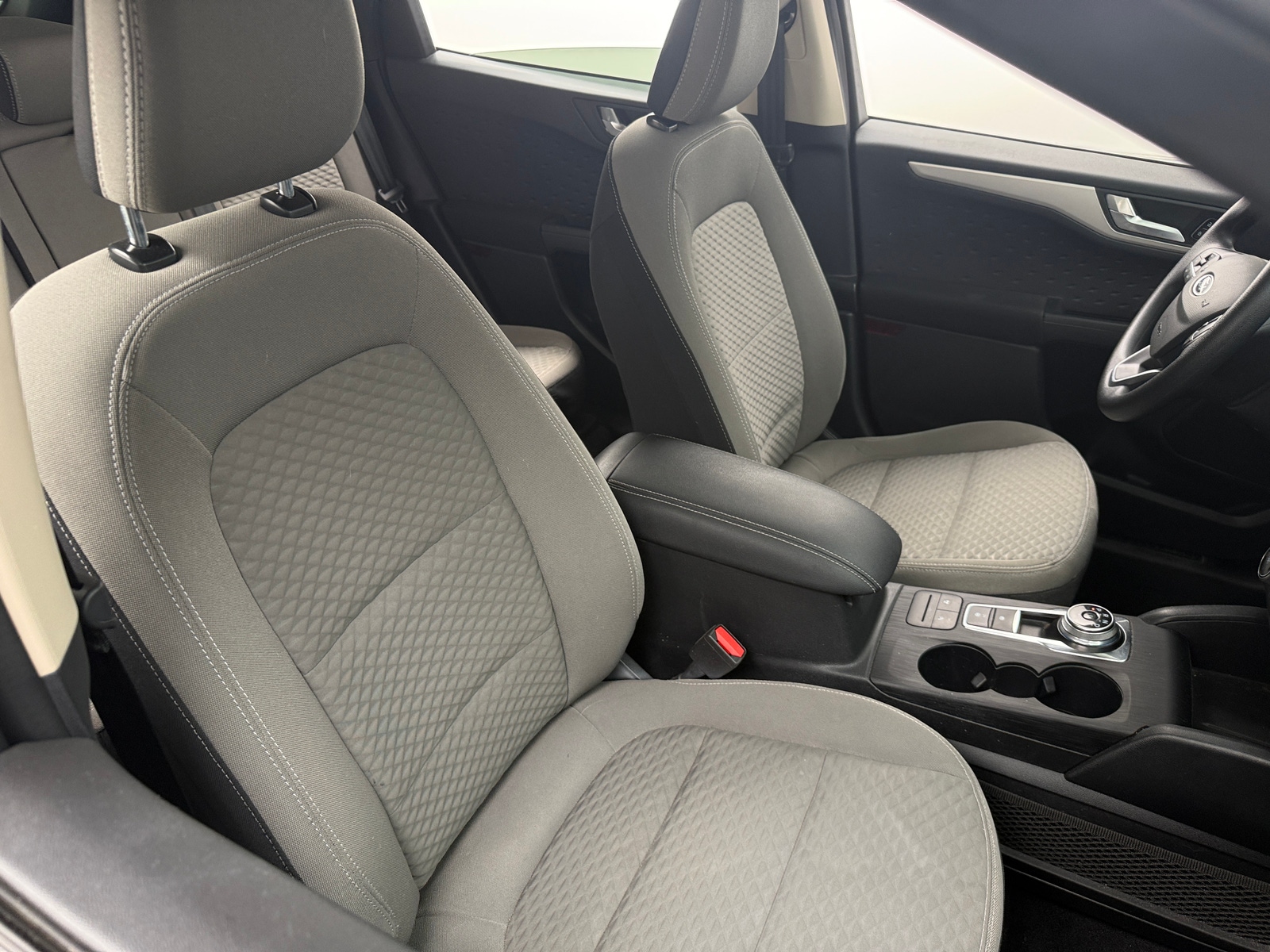 Thumbnail: 2020 Ford Escape - 2