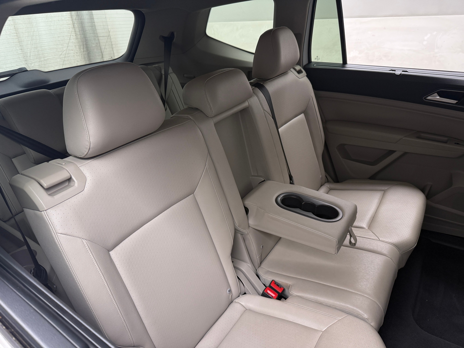 Thumbnail: 2018 Volkswagen Atlas - 5