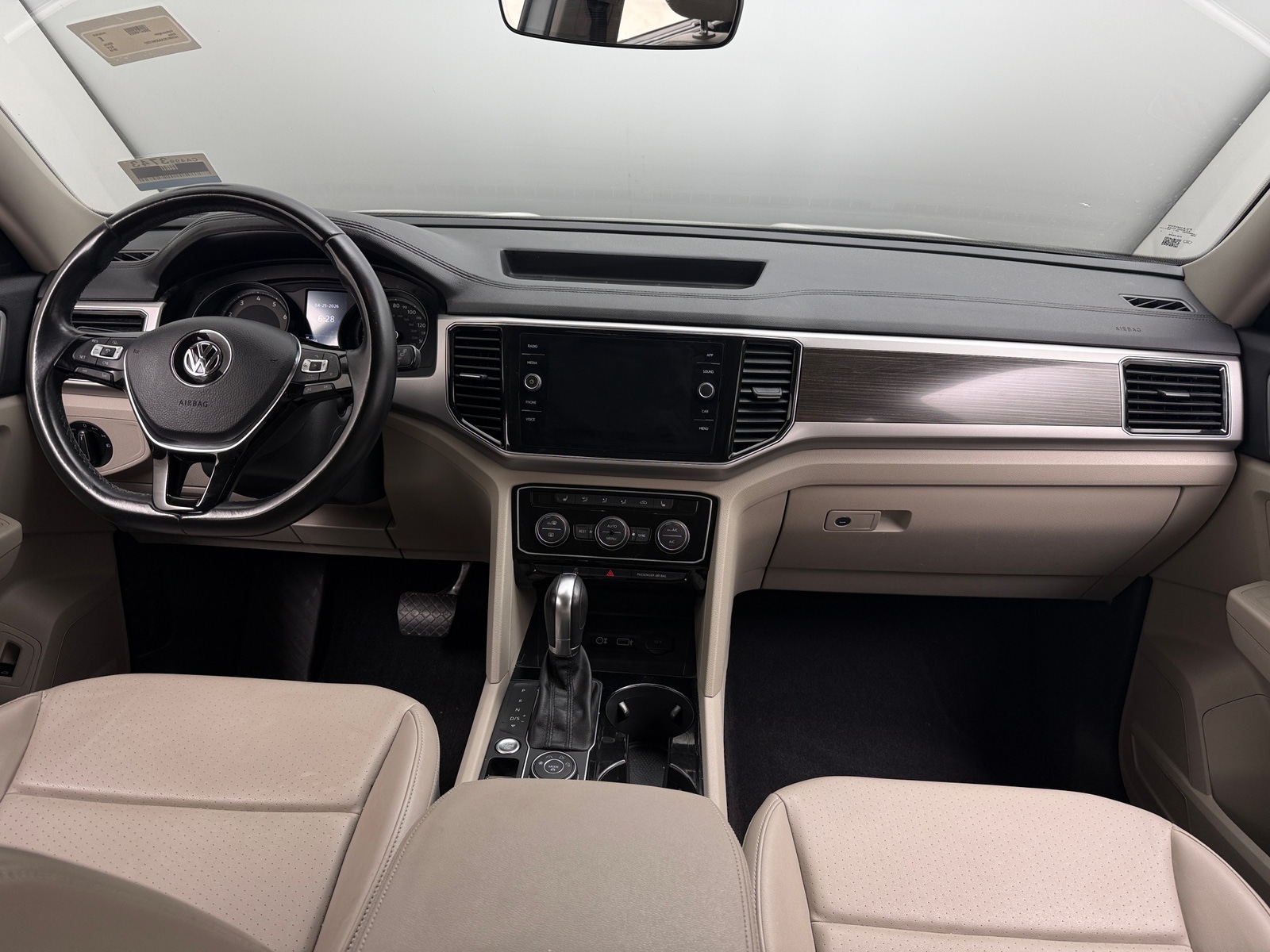 Thumbnail: 2018 Volkswagen Atlas - 2