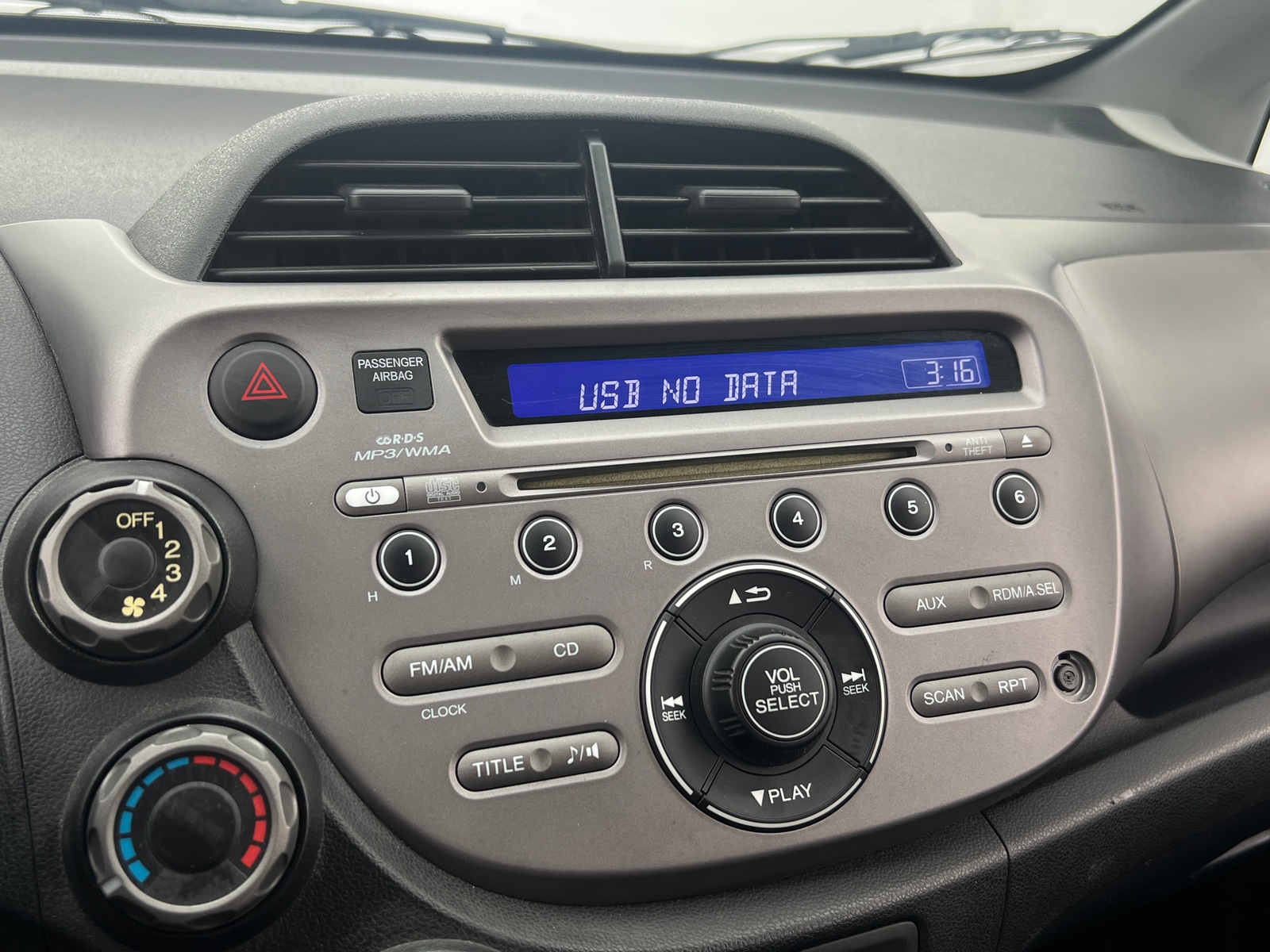 Thumbnail: 2011 Honda Fit - 4