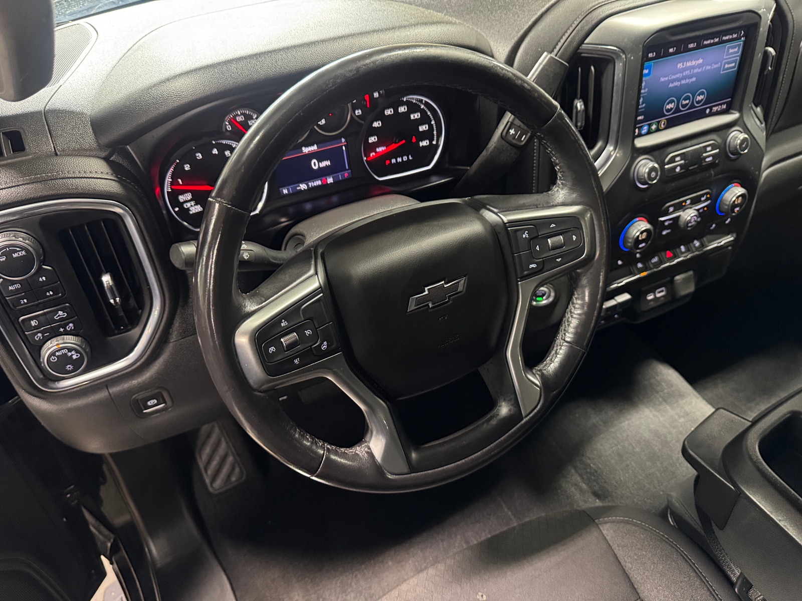 Thumbnail: 2020 Chevrolet Silverado 1500 - 5