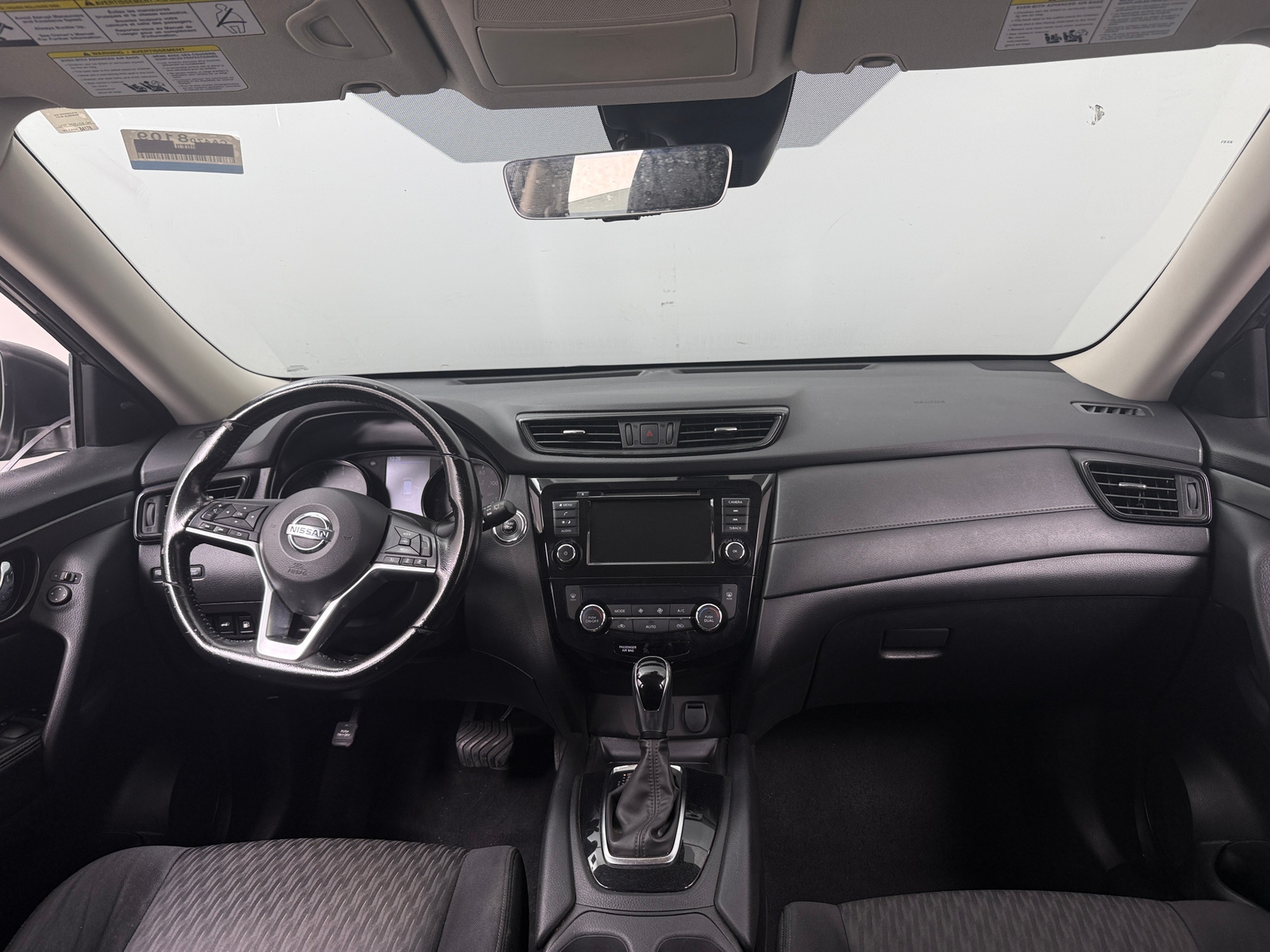 Thumbnail: 2020 Nissan Rogue - 3