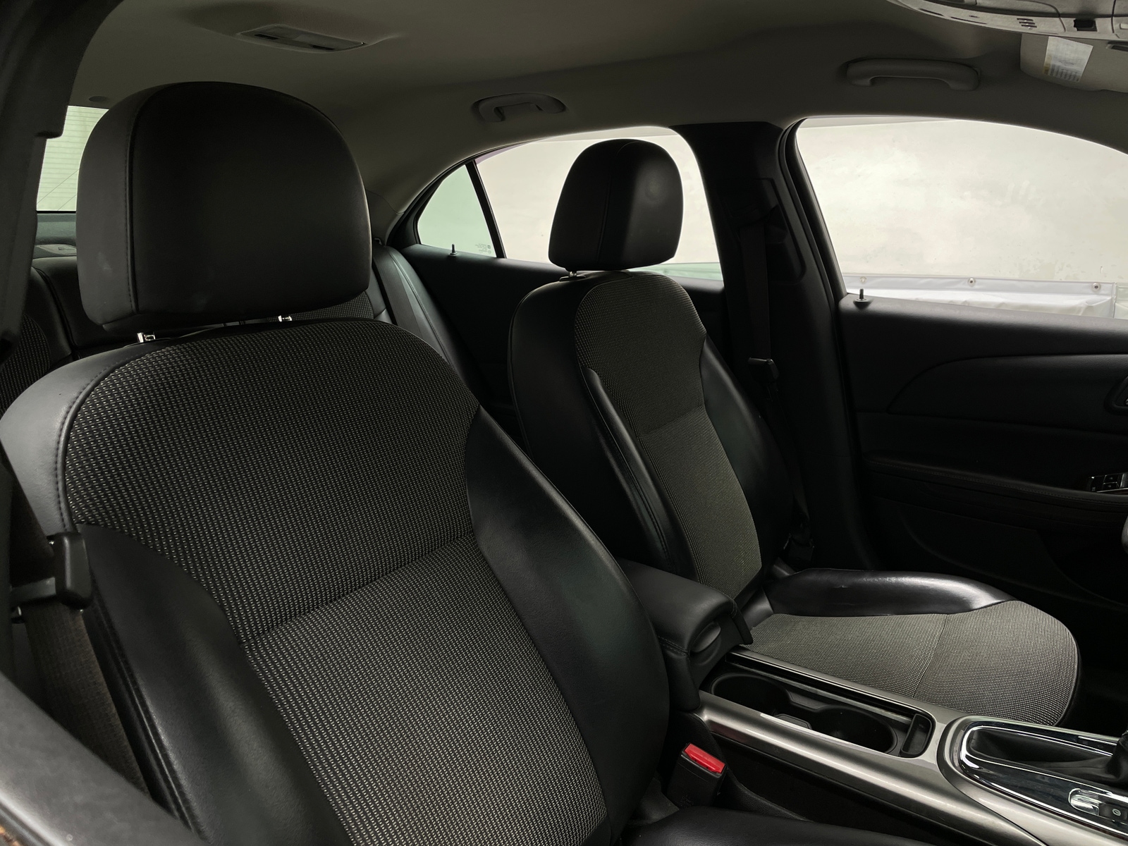 Thumbnail: 2013 Chevrolet Malibu - 2
