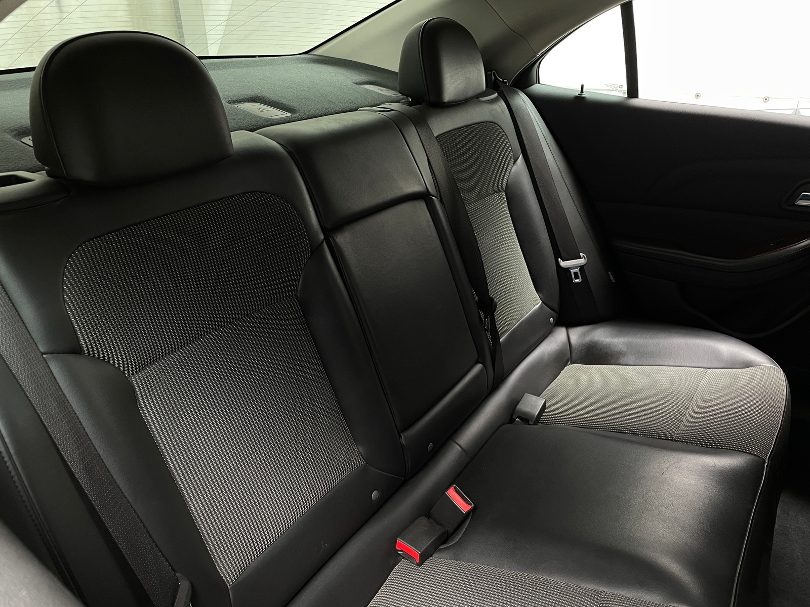 Thumbnail: 2013 Chevrolet Malibu - 6