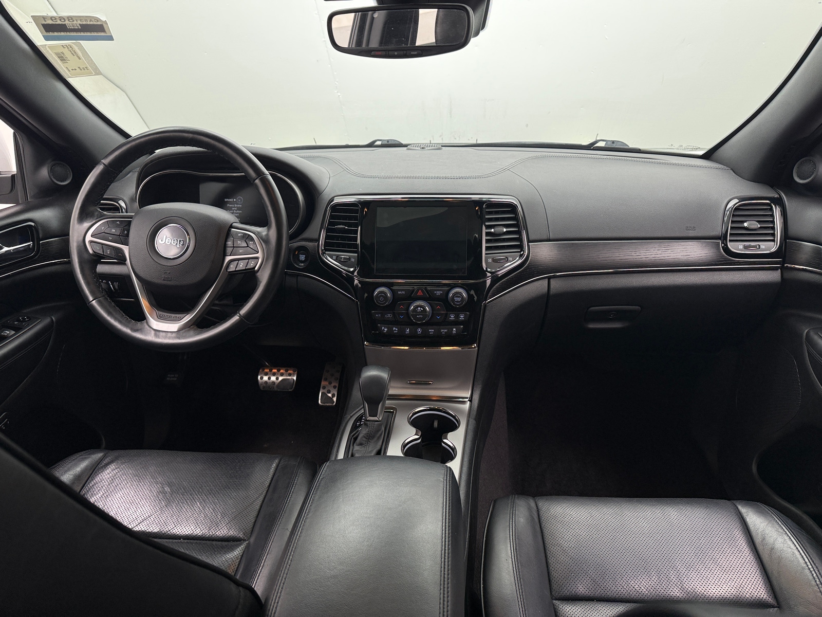 Thumbnail: 2019 Jeep Grand Cherokee - 3